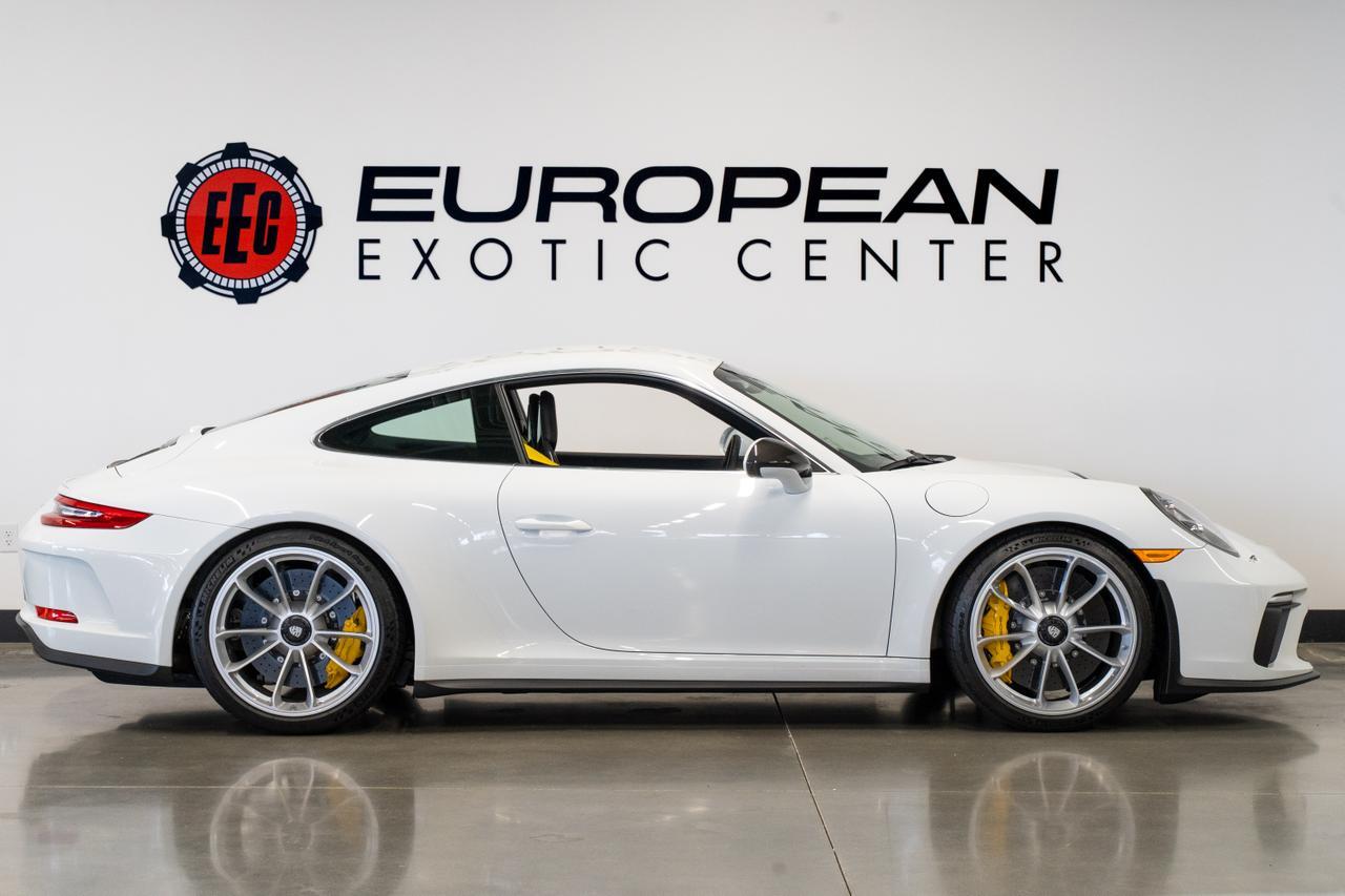 Load larger image of 2018 Porsche GT3 Touring - Stuttcars Classified