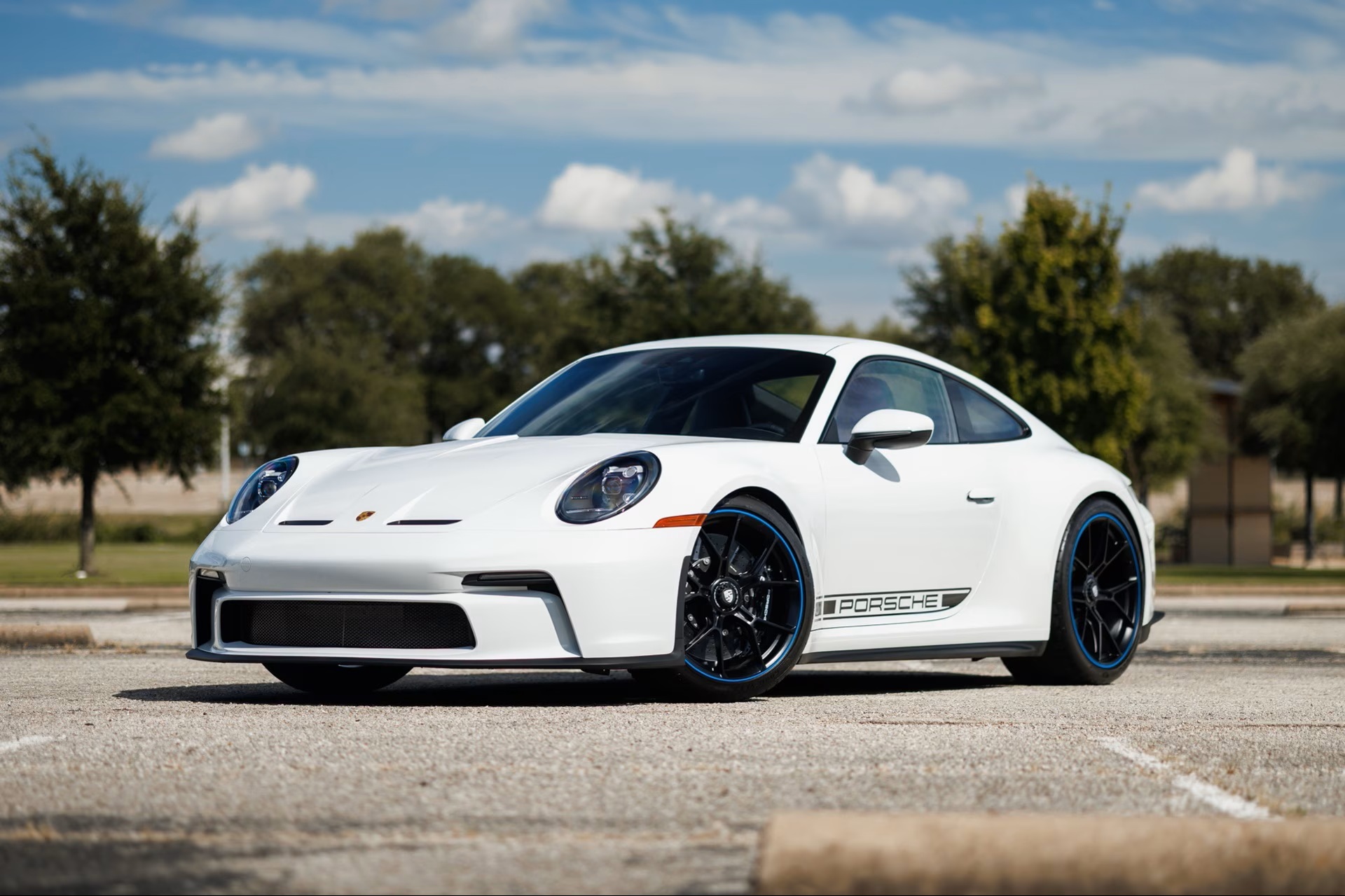 Load larger image of 2022 Porsche 911 GT3 Touring 6 - Stuttcars Classified