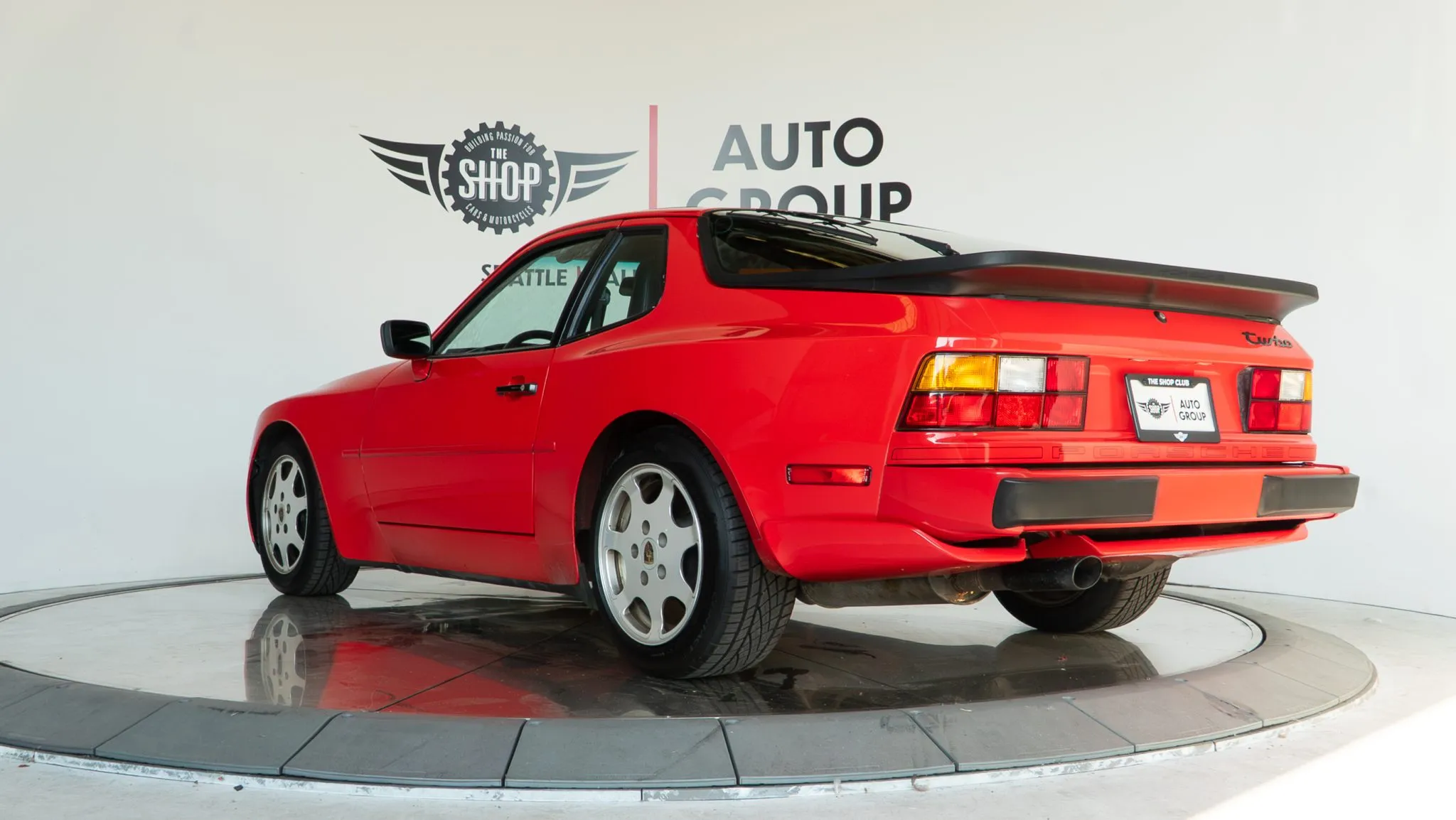 Load larger image of 1989 Porsche 944 Turbo - Stuttcars Classified