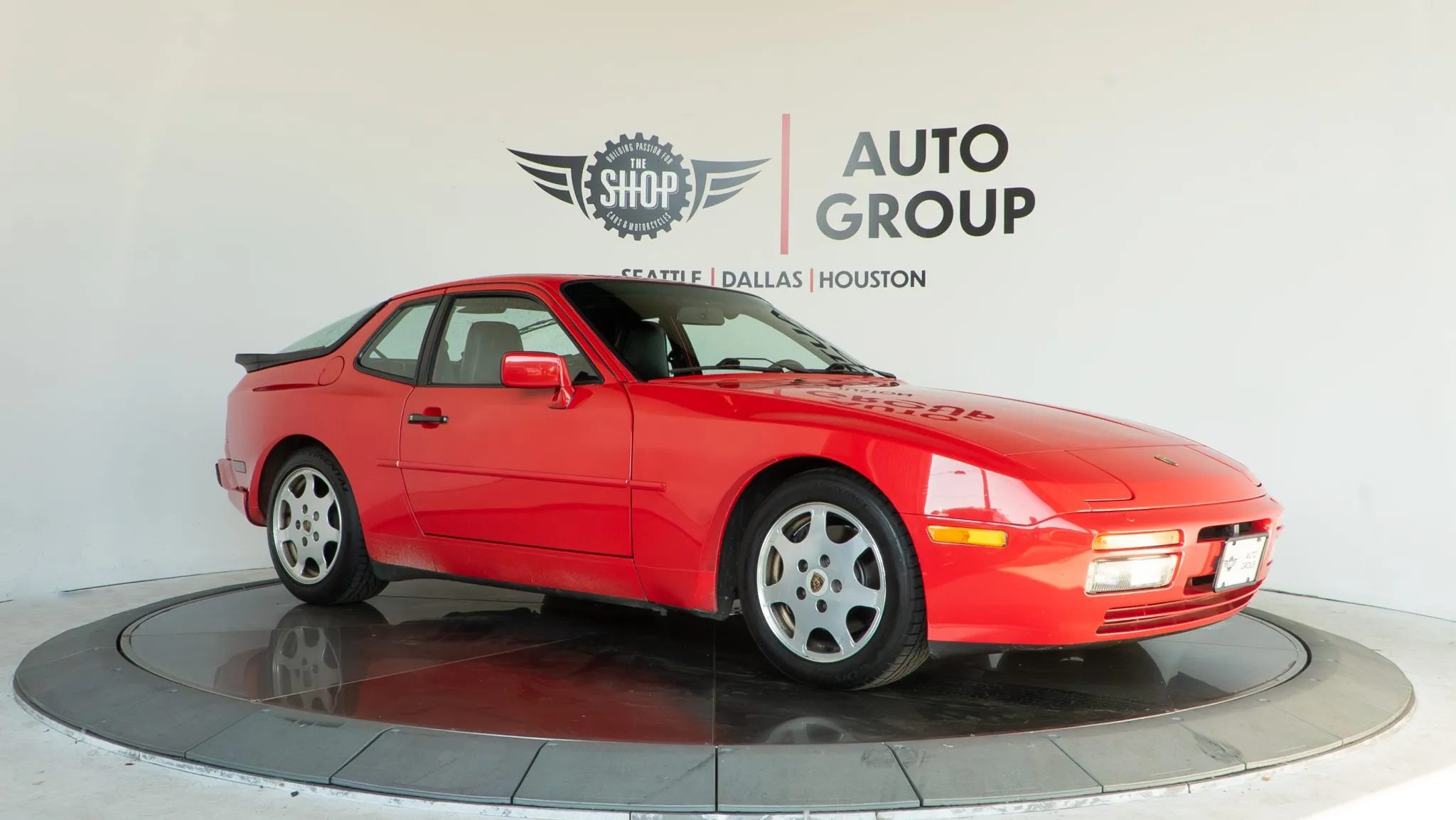 Load larger image of 1989 Porsche 944 Turbo - Stuttcars Classified