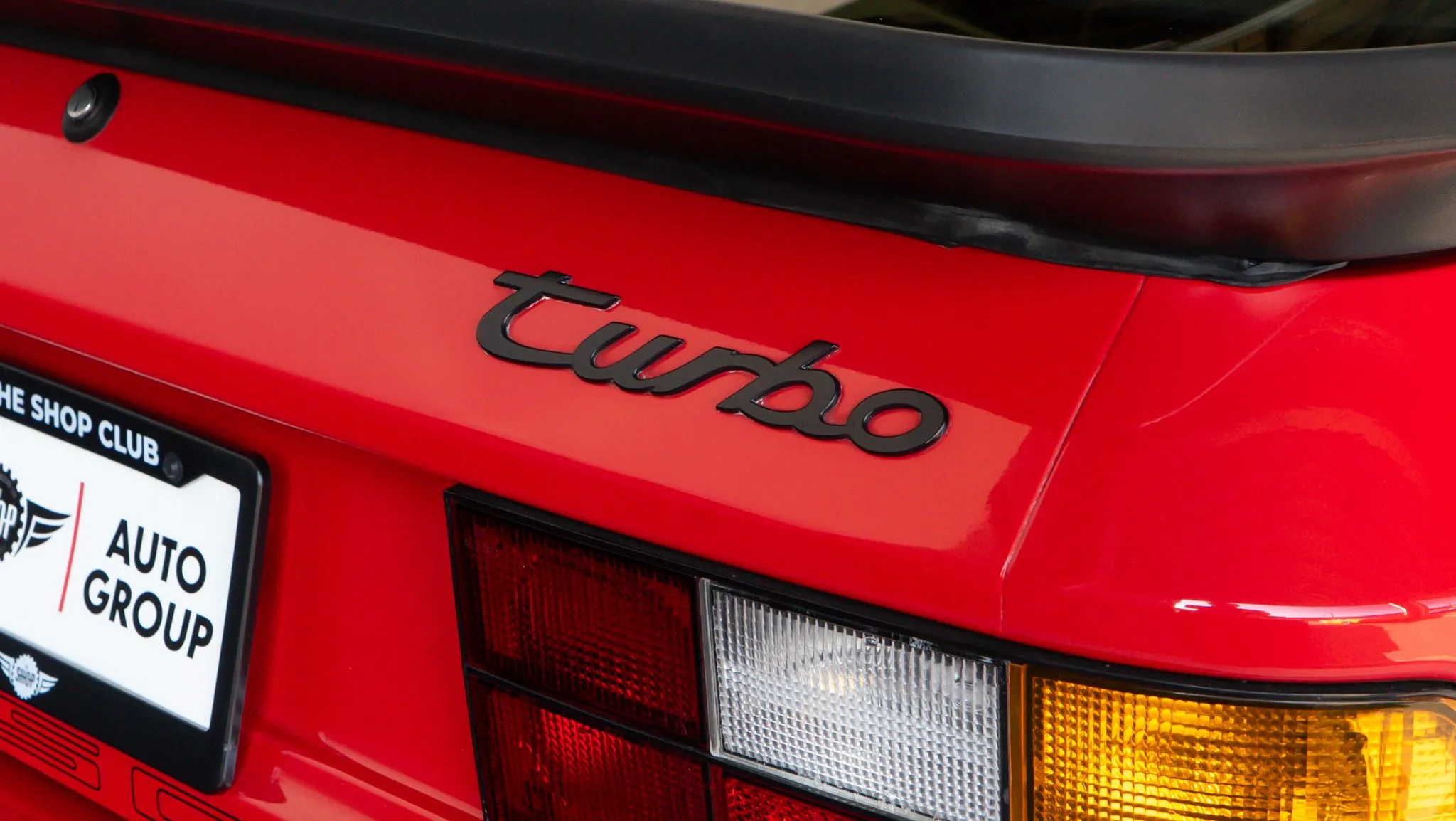 Load larger image of 1989 Porsche 944 Turbo - Stuttcars Classified