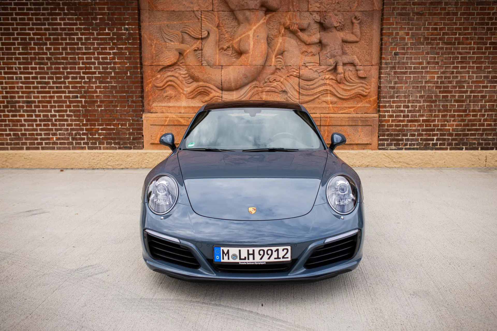 Load larger image of 2017 Porsche 911 Carrera S - Stuttcars Classified