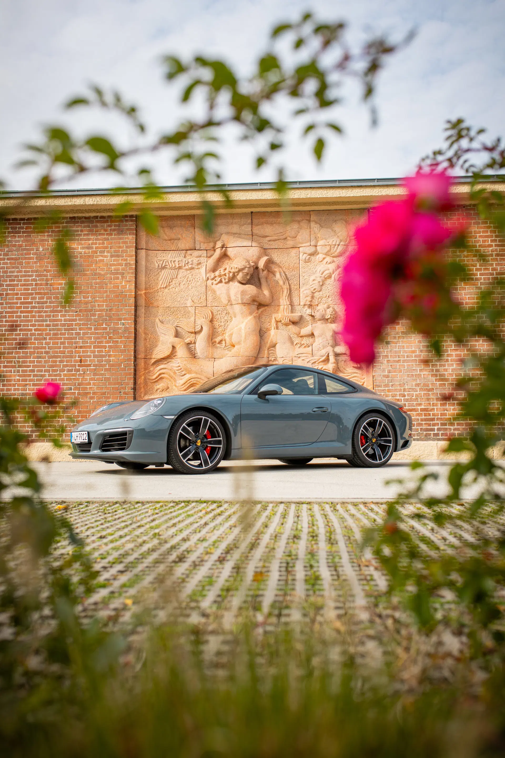 Load larger image of 2017 Porsche 911 Carrera S - Stuttcars Classified