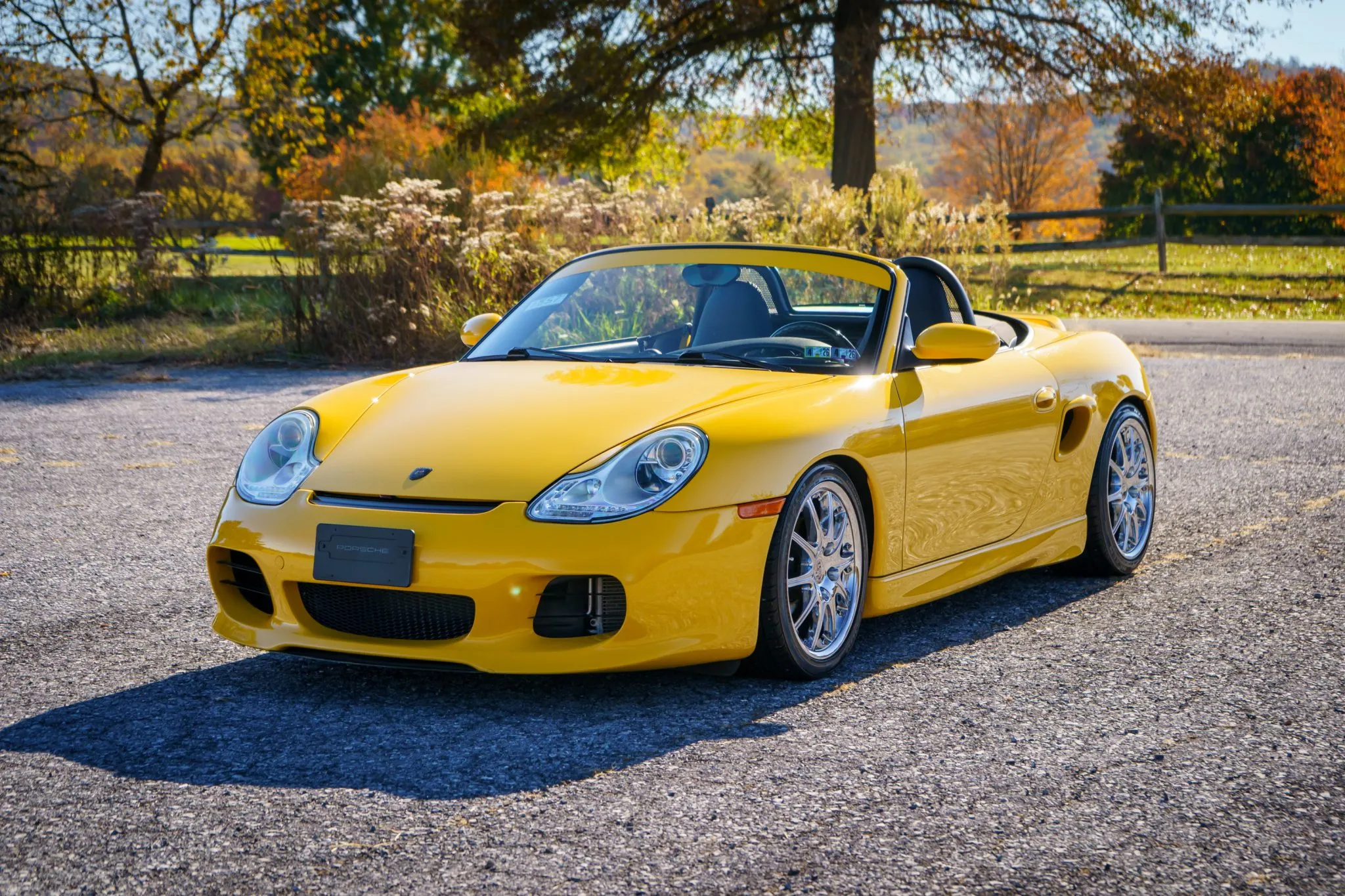 Load larger image of 2003 Porsche Boxster - Stuttcars Classified