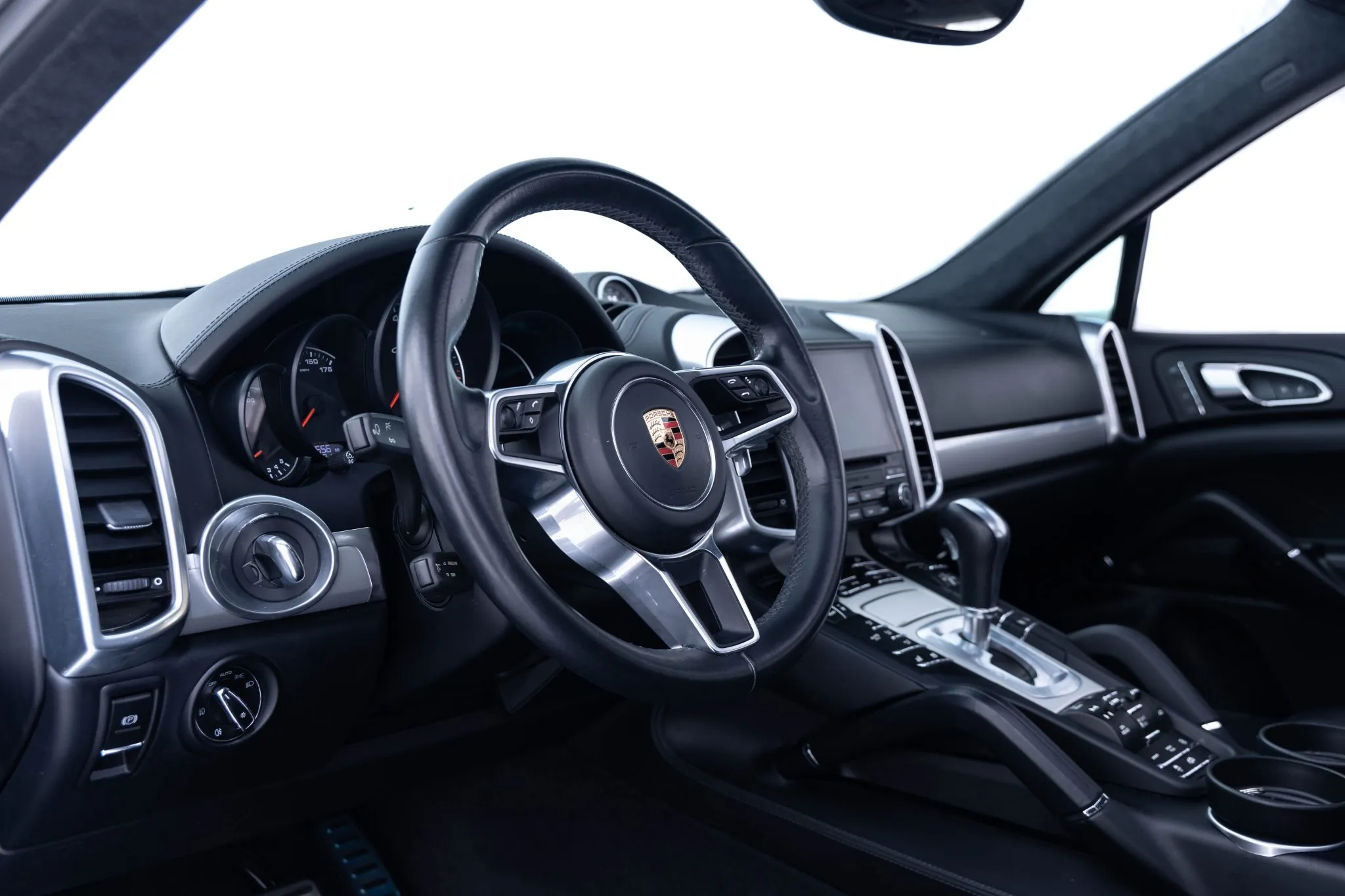 Load larger image of 2017 Porsche Cayenne GTS - Stuttcars Classified