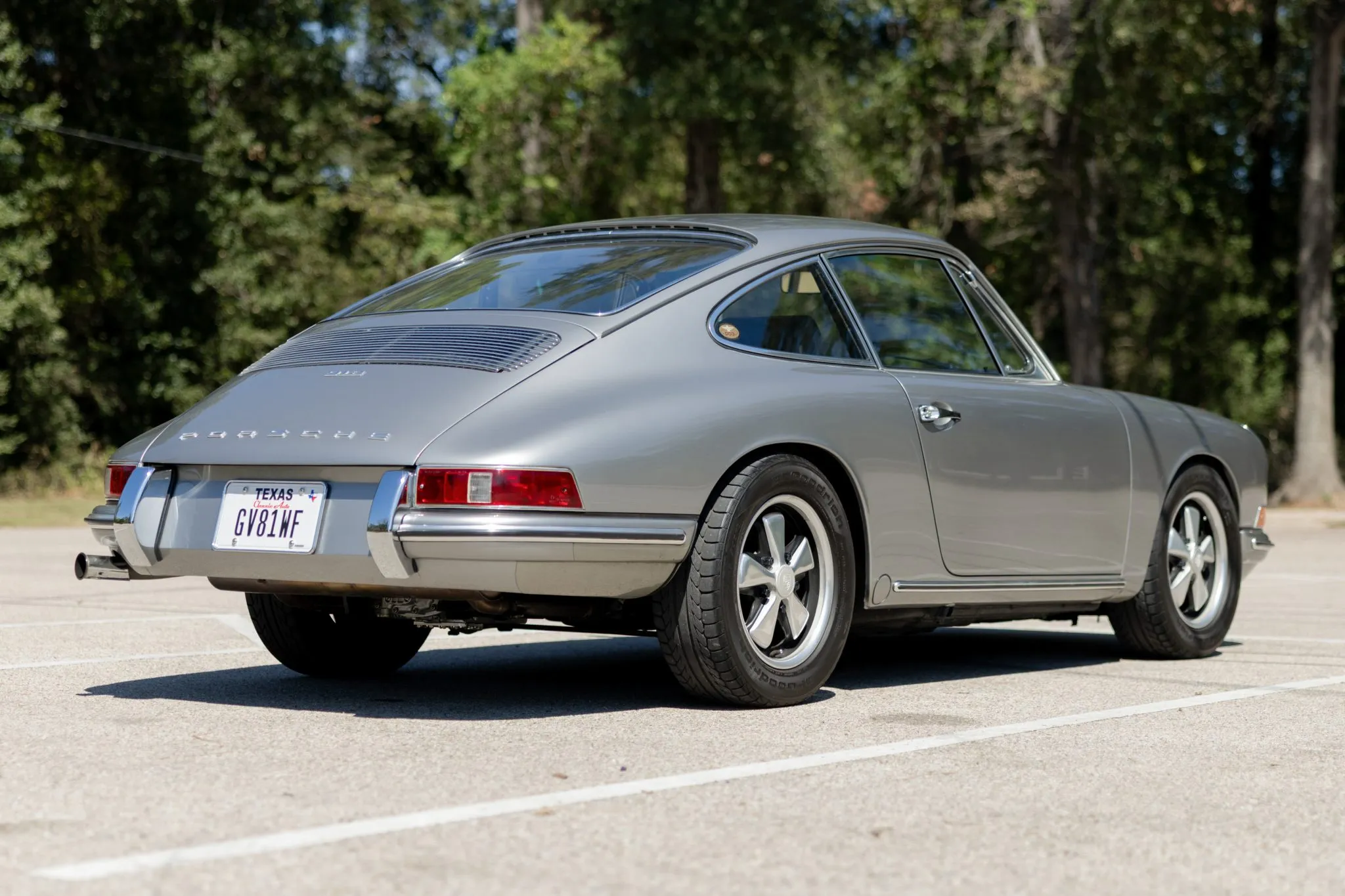 Load larger image of 1968 Porsche 912 Coupe - Stuttcars Classified