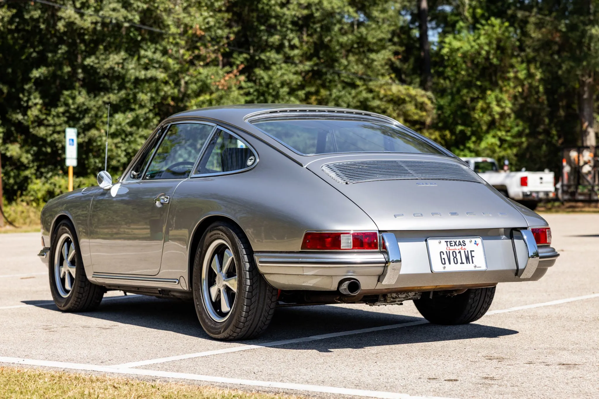 Load larger image of 1968 Porsche 912 Coupe - Stuttcars Classified