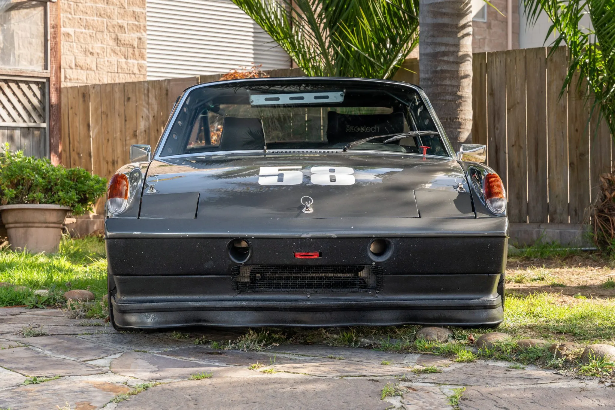 Load larger image of 2.7L-Powered 1970 Porsche 914 5-Speed Race Car - Stuttcars Classified