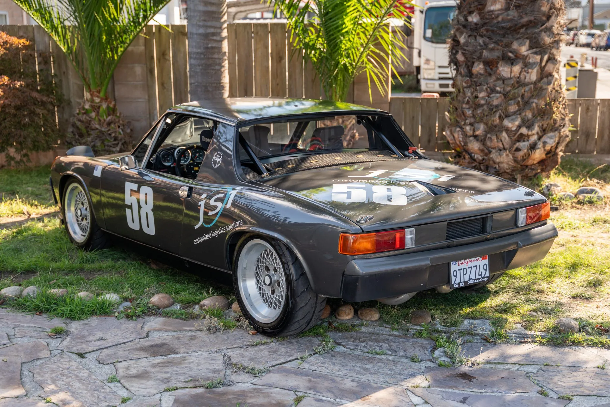 Load larger image of 2.7L-Powered 1970 Porsche 914 5-Speed Race Car - Stuttcars Classified