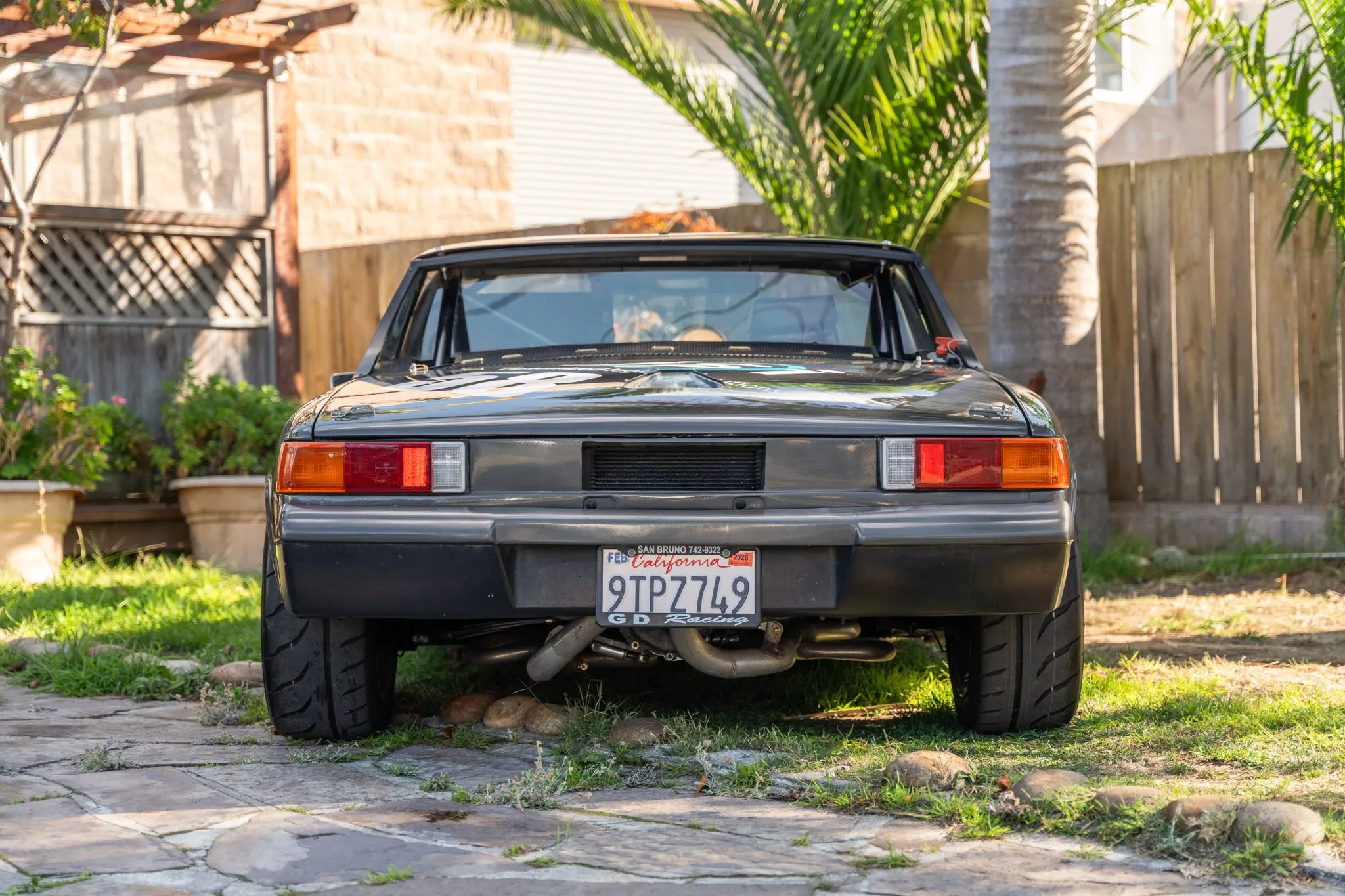 Load larger image of 2.7L-Powered 1970 Porsche 914 5-Speed Race Car - Stuttcars Classified
