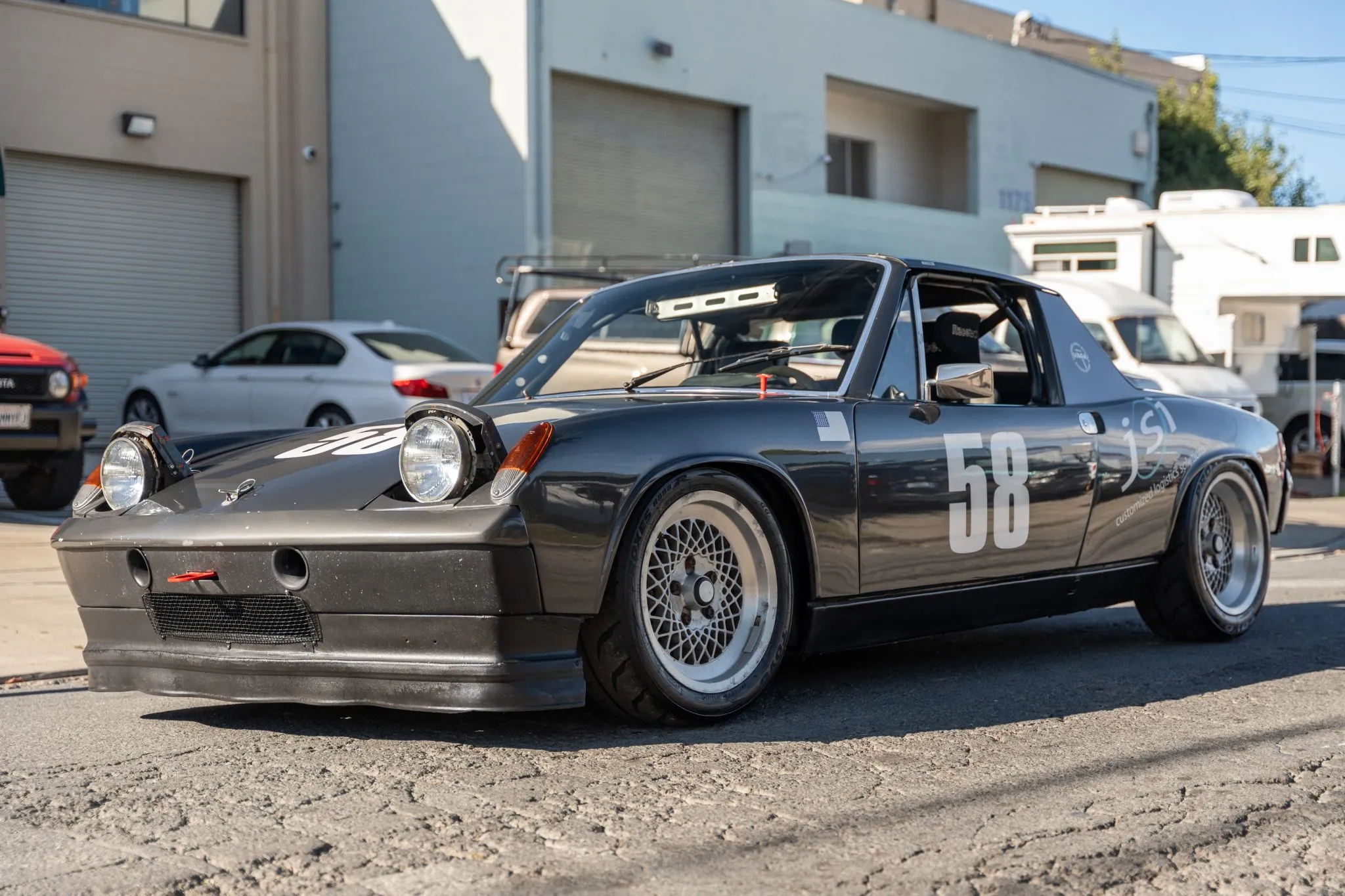 Load larger image of 2.7L-Powered 1970 Porsche 914 5-Speed Race Car - Stuttcars Classified
