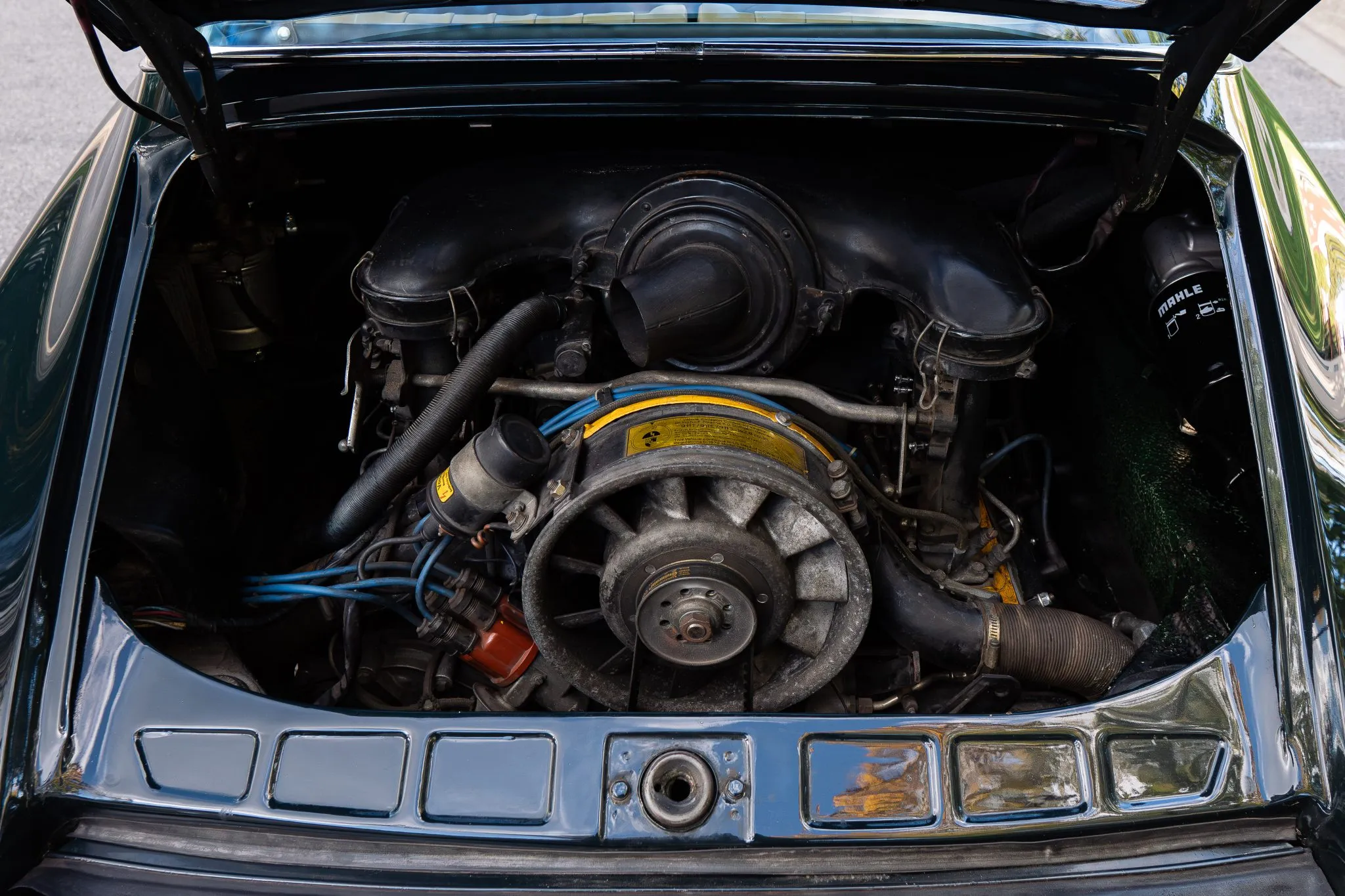 Load larger image of 1972 Porsche 911T Targa - Stuttcars Classified