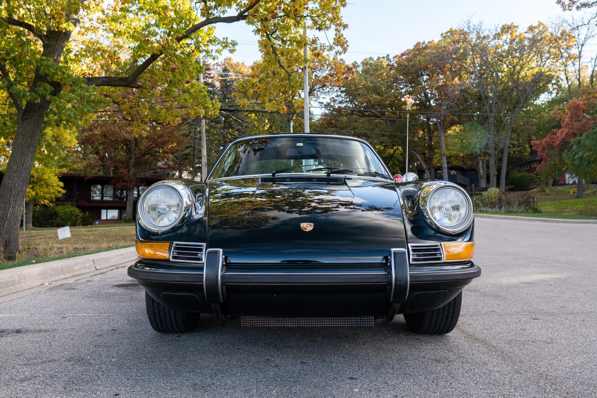 Load larger image of 1972 Porsche 911T Targa - Stuttcars Classified