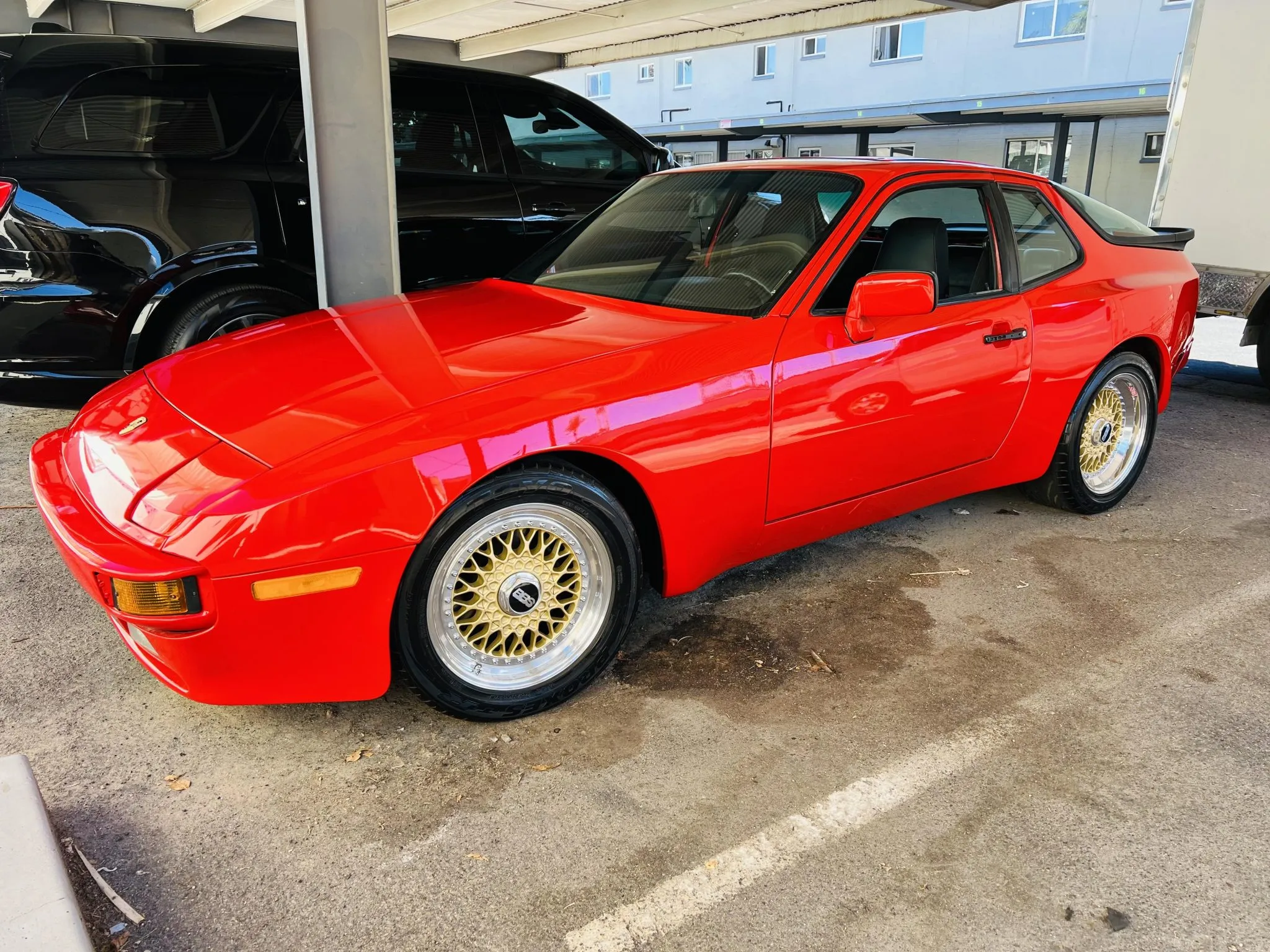 Load larger image of 1985 Porsche 944 - Stuttcars Classified