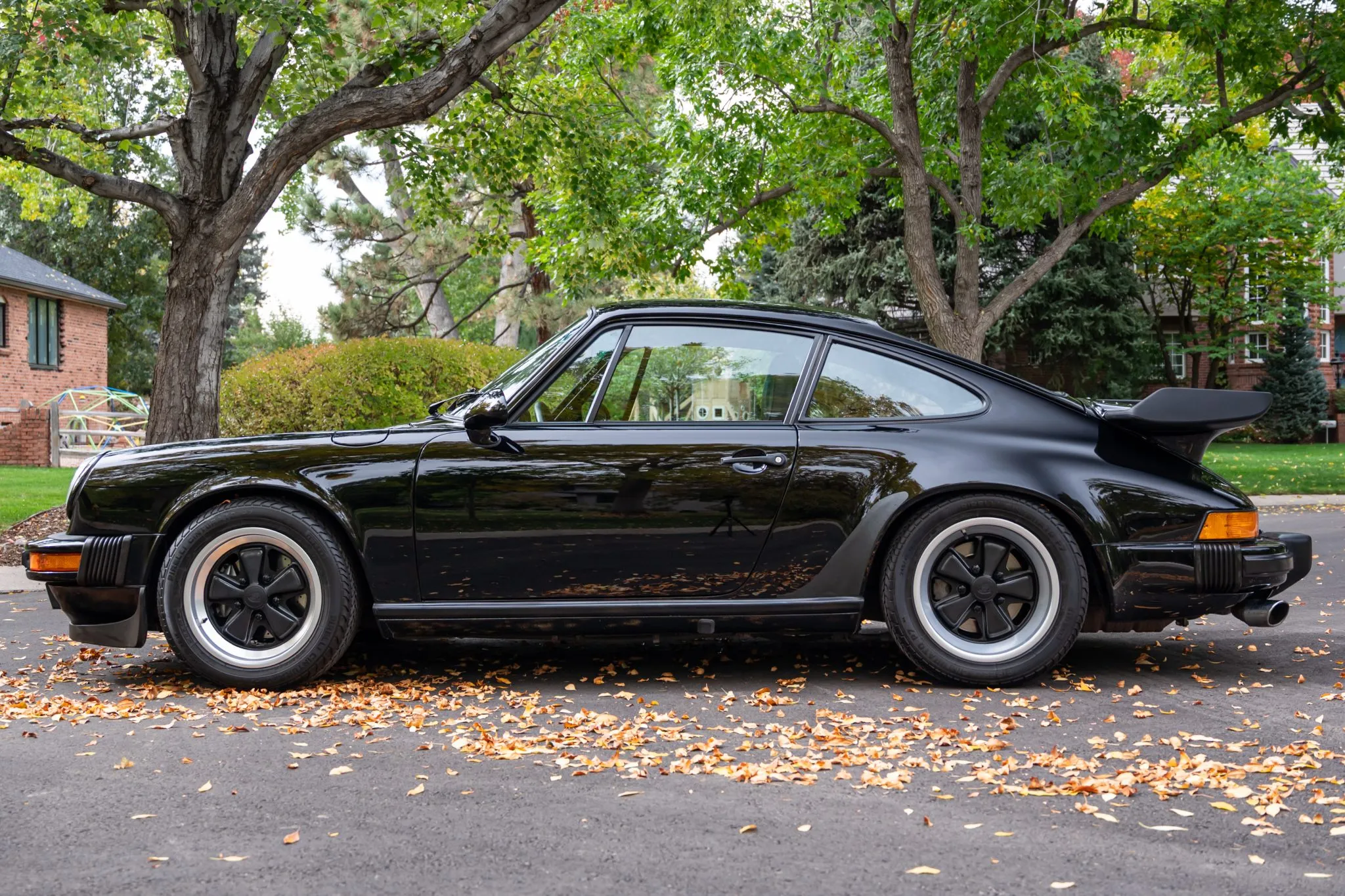 Load larger image of 1986 Porsche 911 Carrera Coupe - Stuttcars Classified