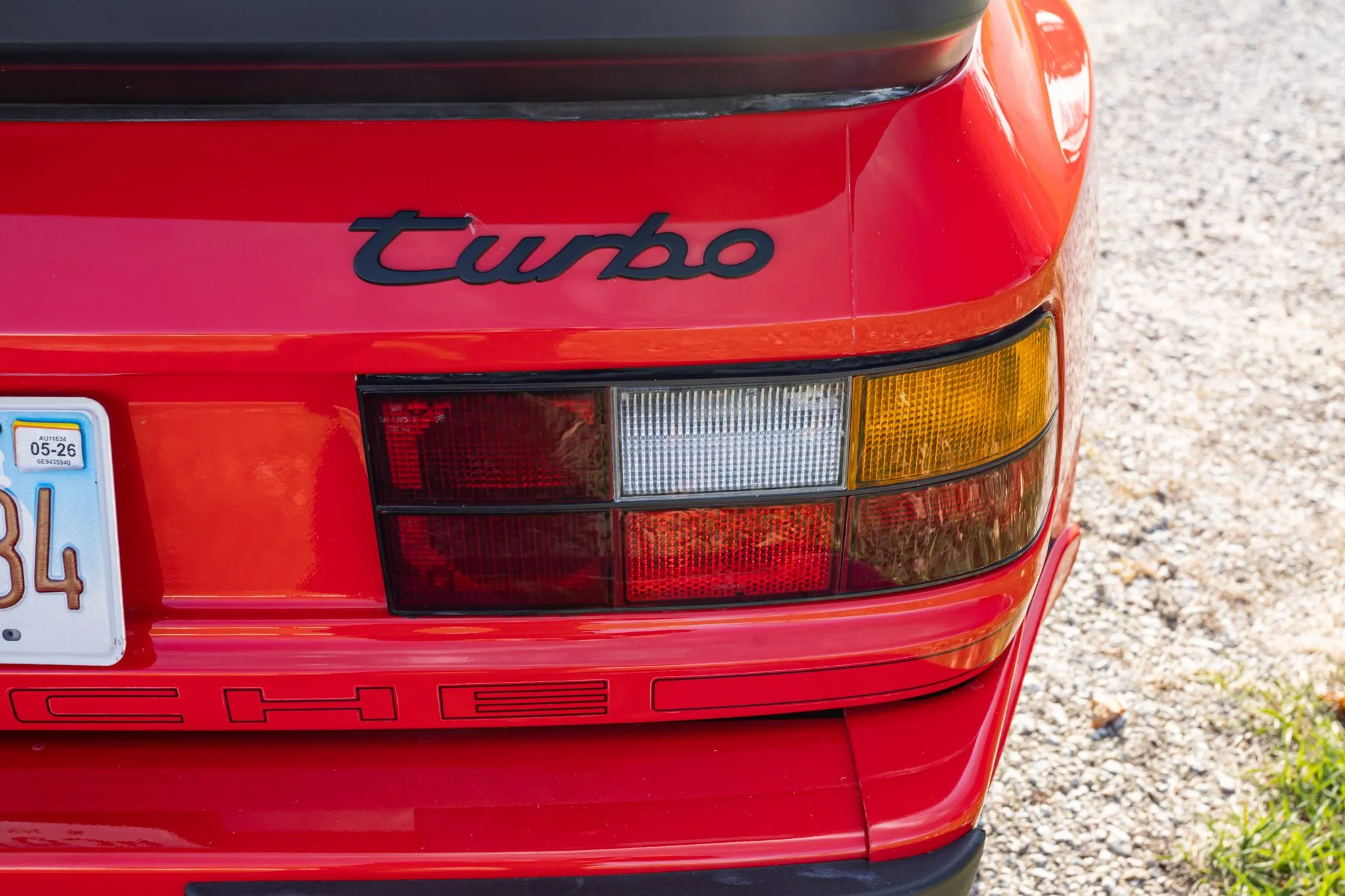 Load larger image of 1986 Porsche 944 Turbo - Stuttcars Classified