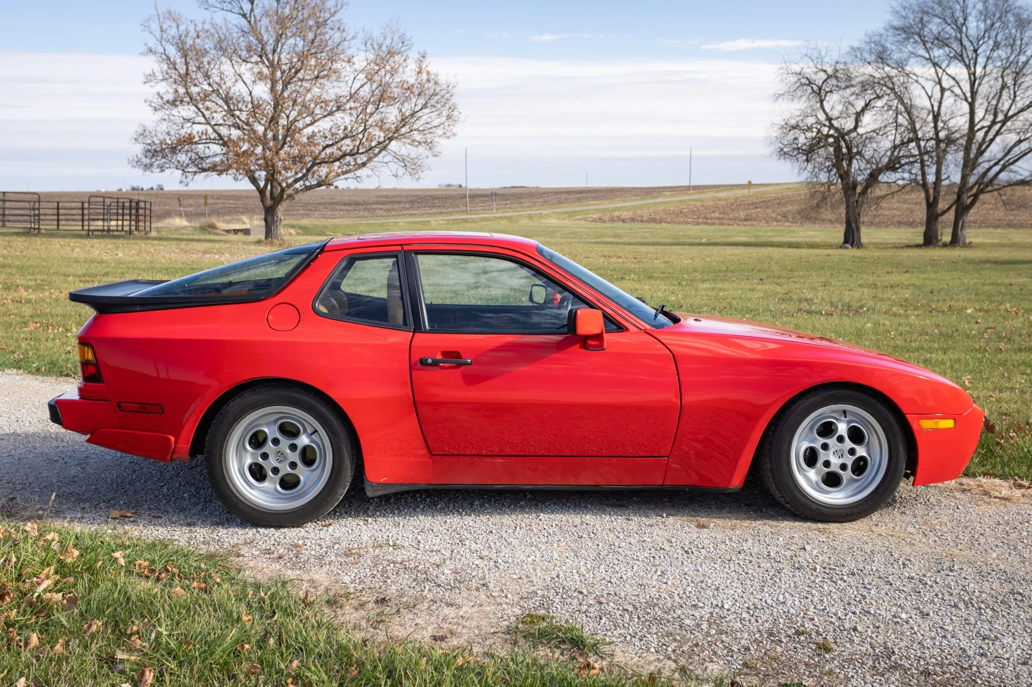 Load larger image of 1986 Porsche 944 Turbo - Stuttcars Classified