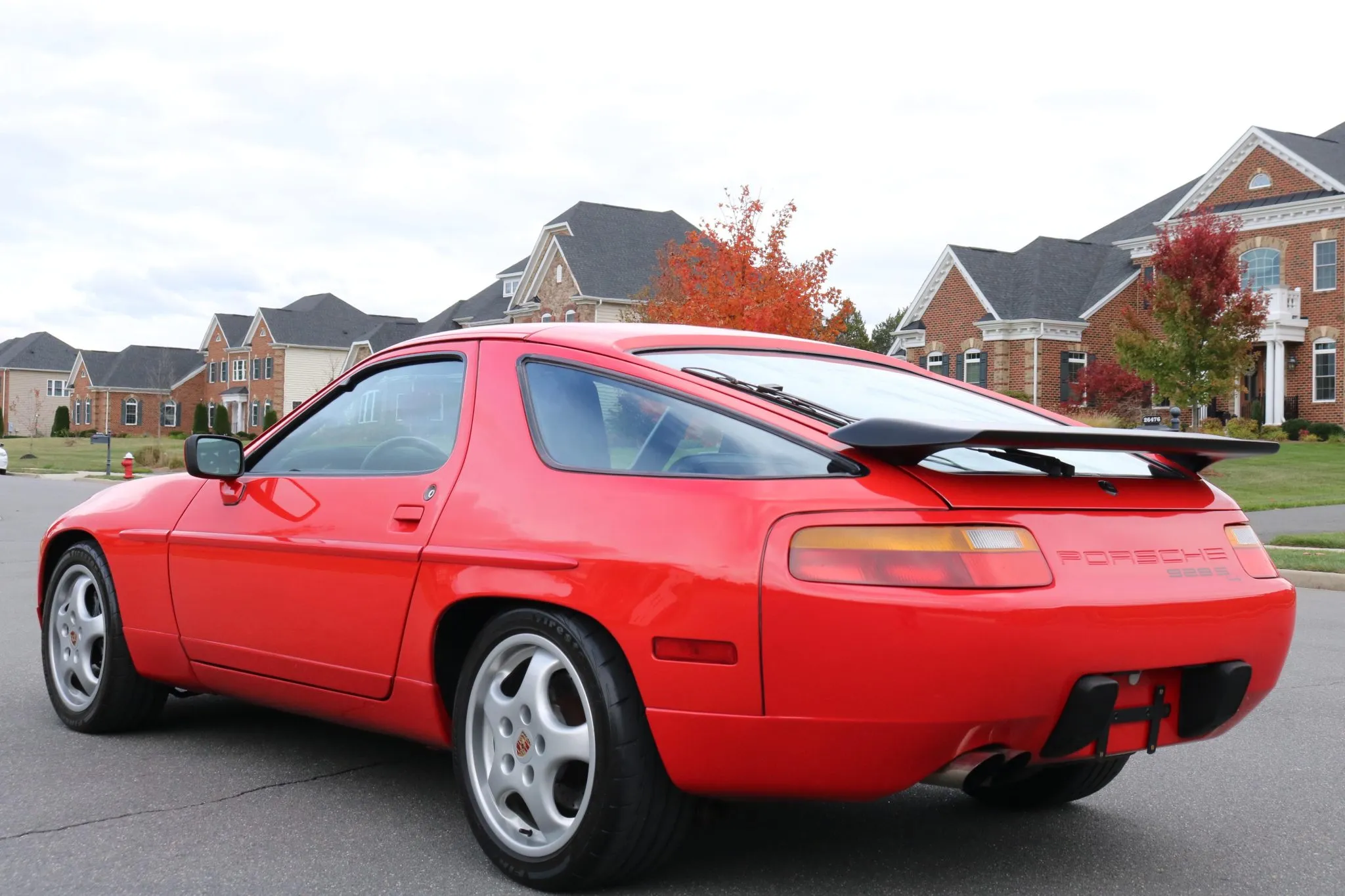 Load larger image of 1987 Porsche 928 S4 - Stuttcars Classified