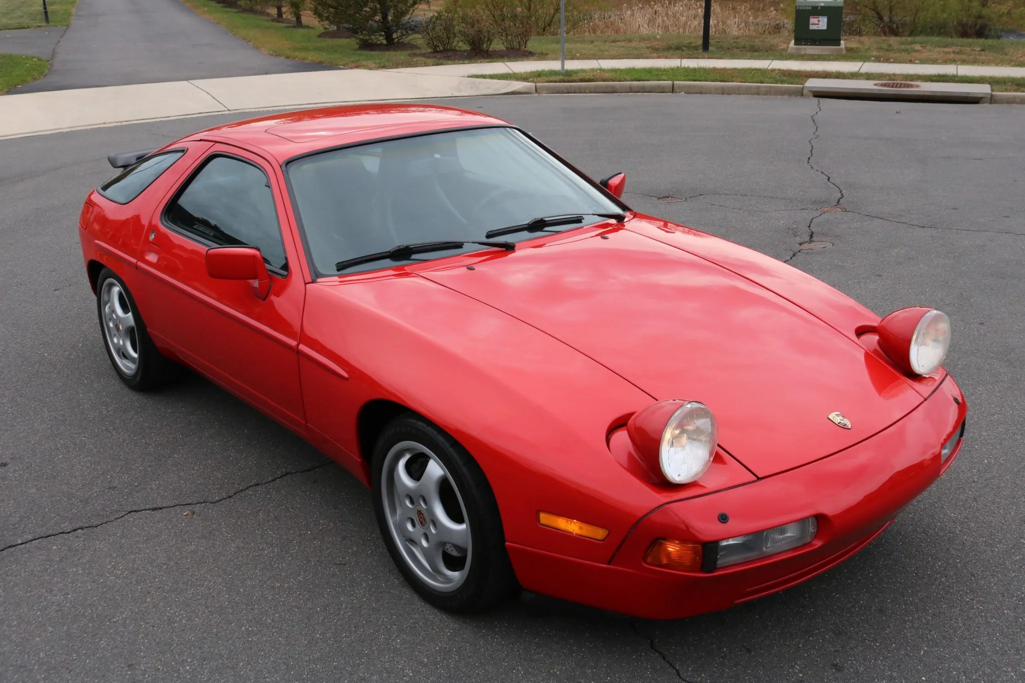 Load larger image of 1987 Porsche 928 S4 - Stuttcars Classified