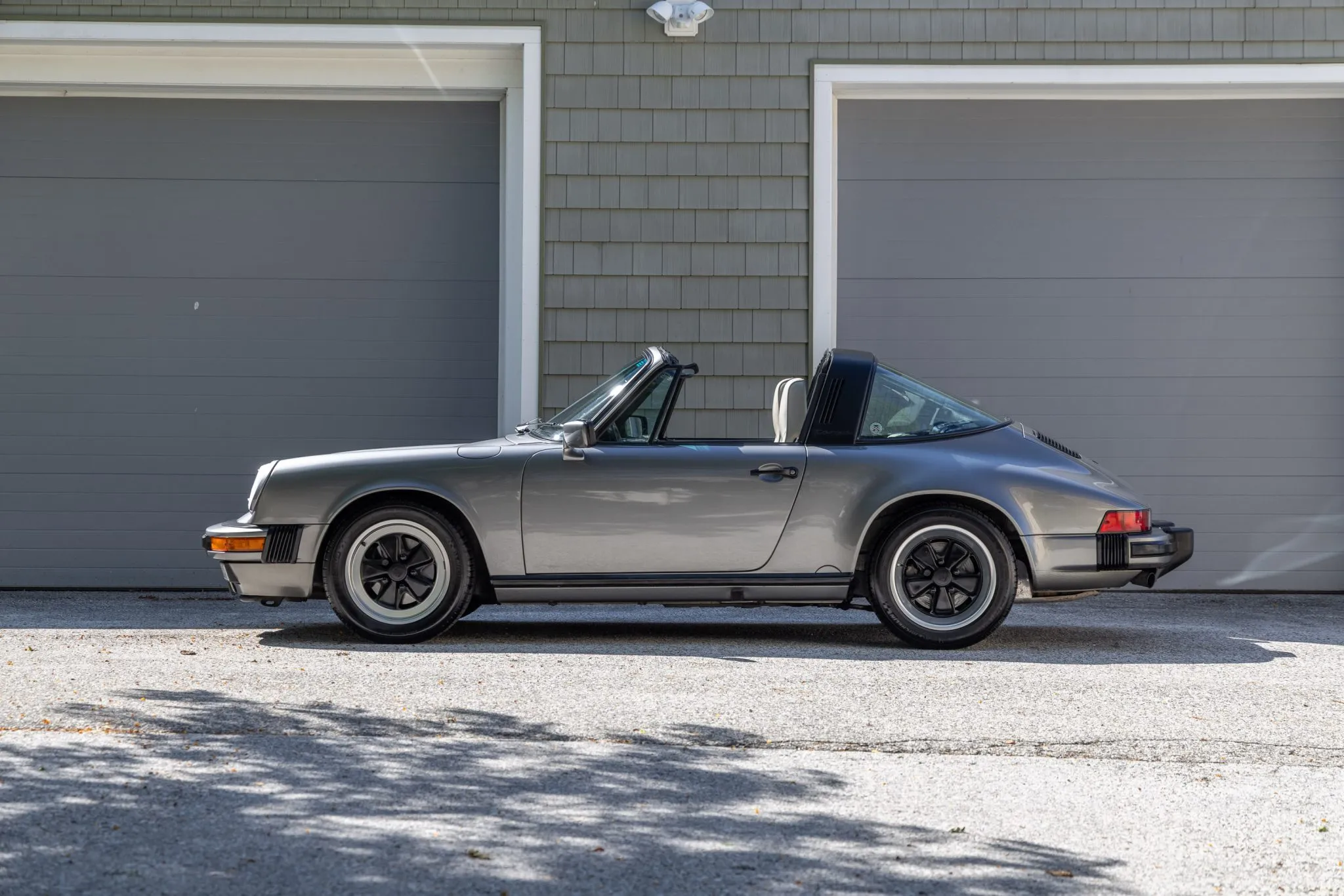 Load larger image of 1989 Porsche 911 Carrera Targa G50 - Stuttcars Classified