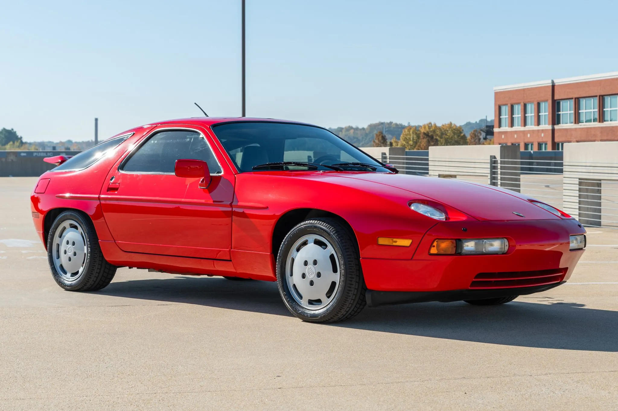 Load larger image of 1989 Porsche 928 S4 - Stuttcars Classified