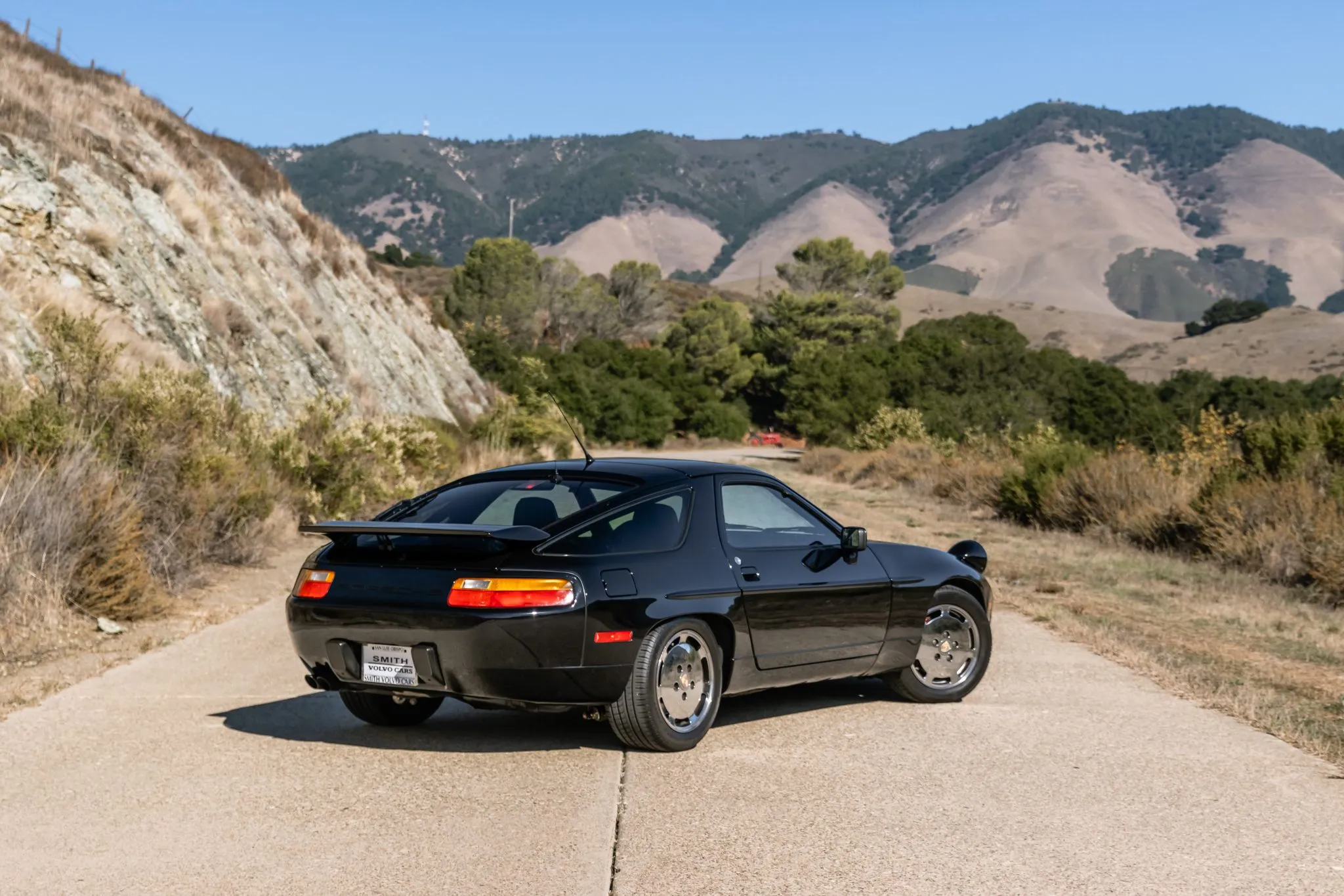 Load larger image of 1990 Porsche 928 S4 - Stuttcars Classified