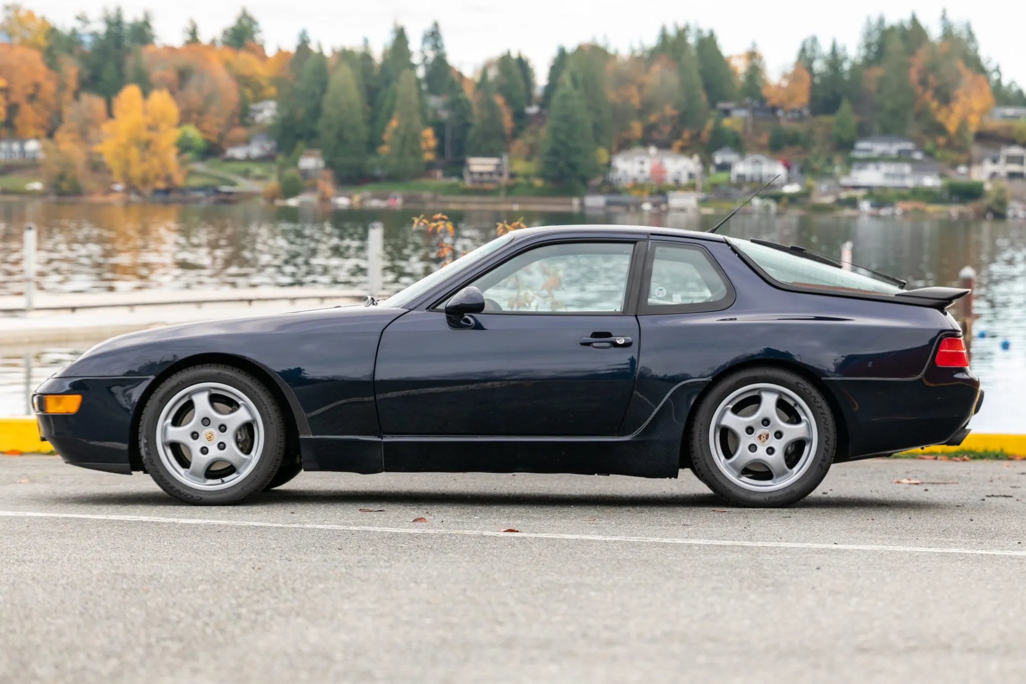 Load larger image of 1992 Porsche 968 Coupe - Stuttcars Classified