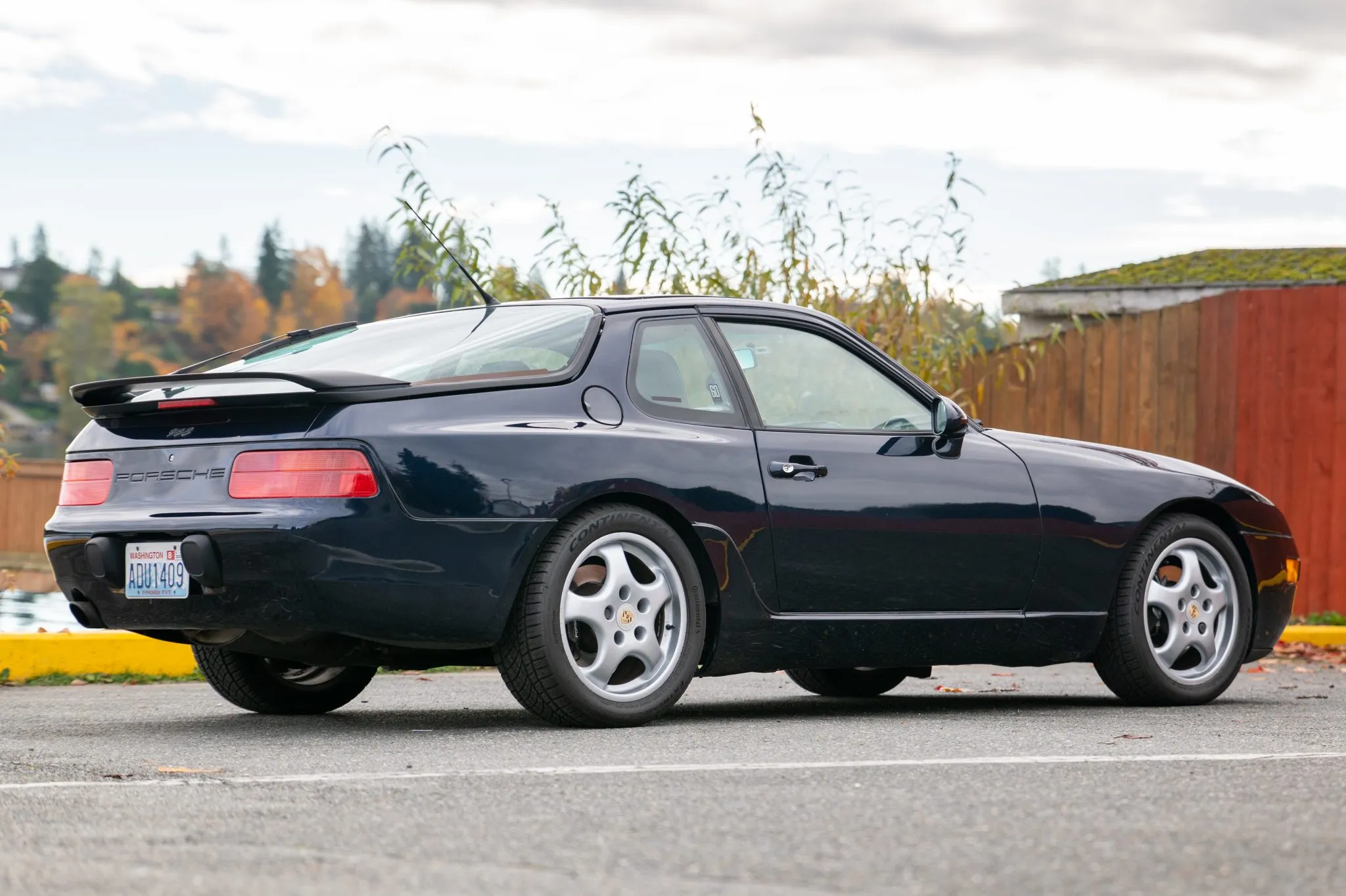 Load larger image of 1992 Porsche 968 Coupe - Stuttcars Classified