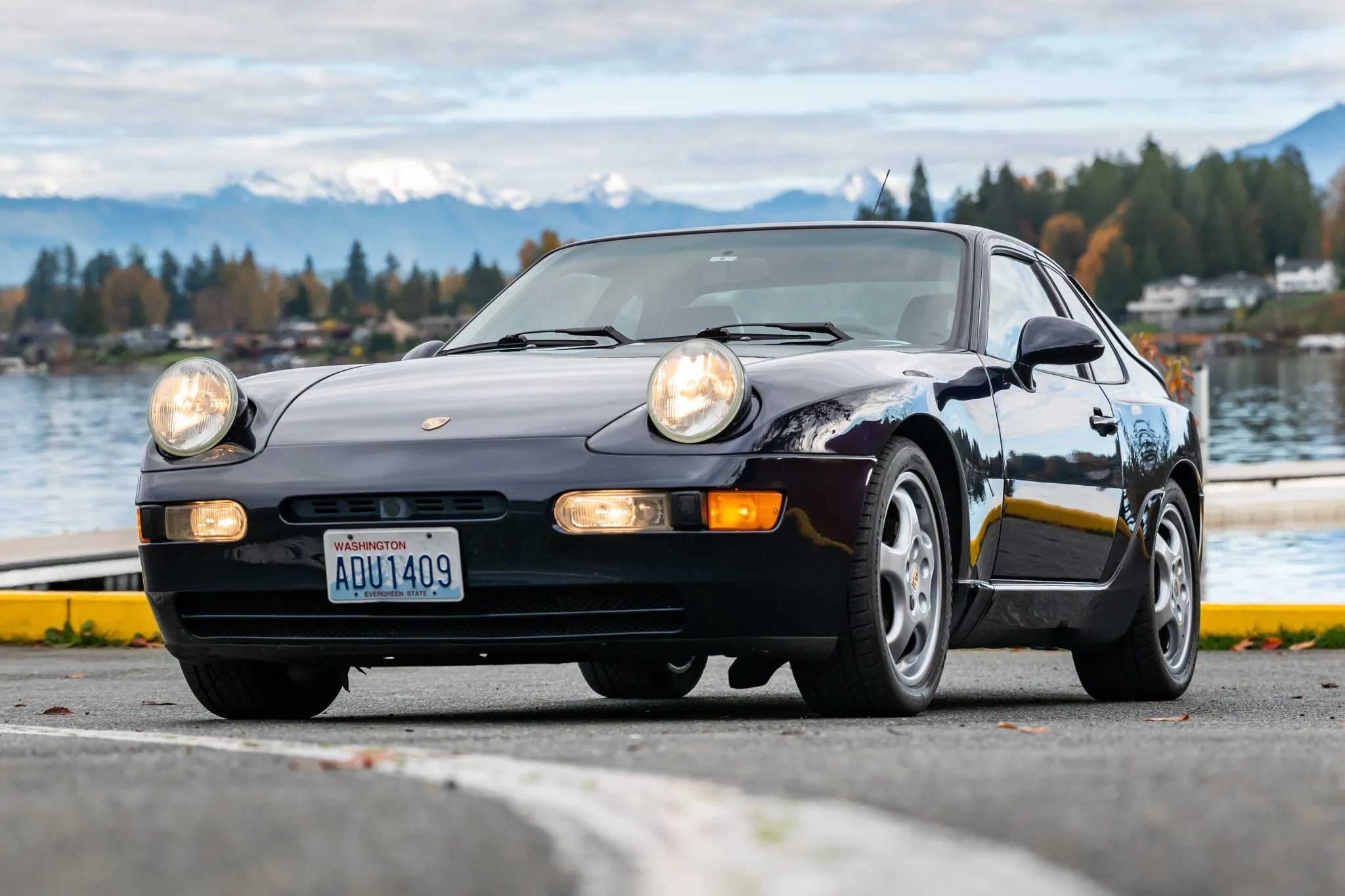 Load larger image of 1992 Porsche 968 Coupe - Stuttcars Classified