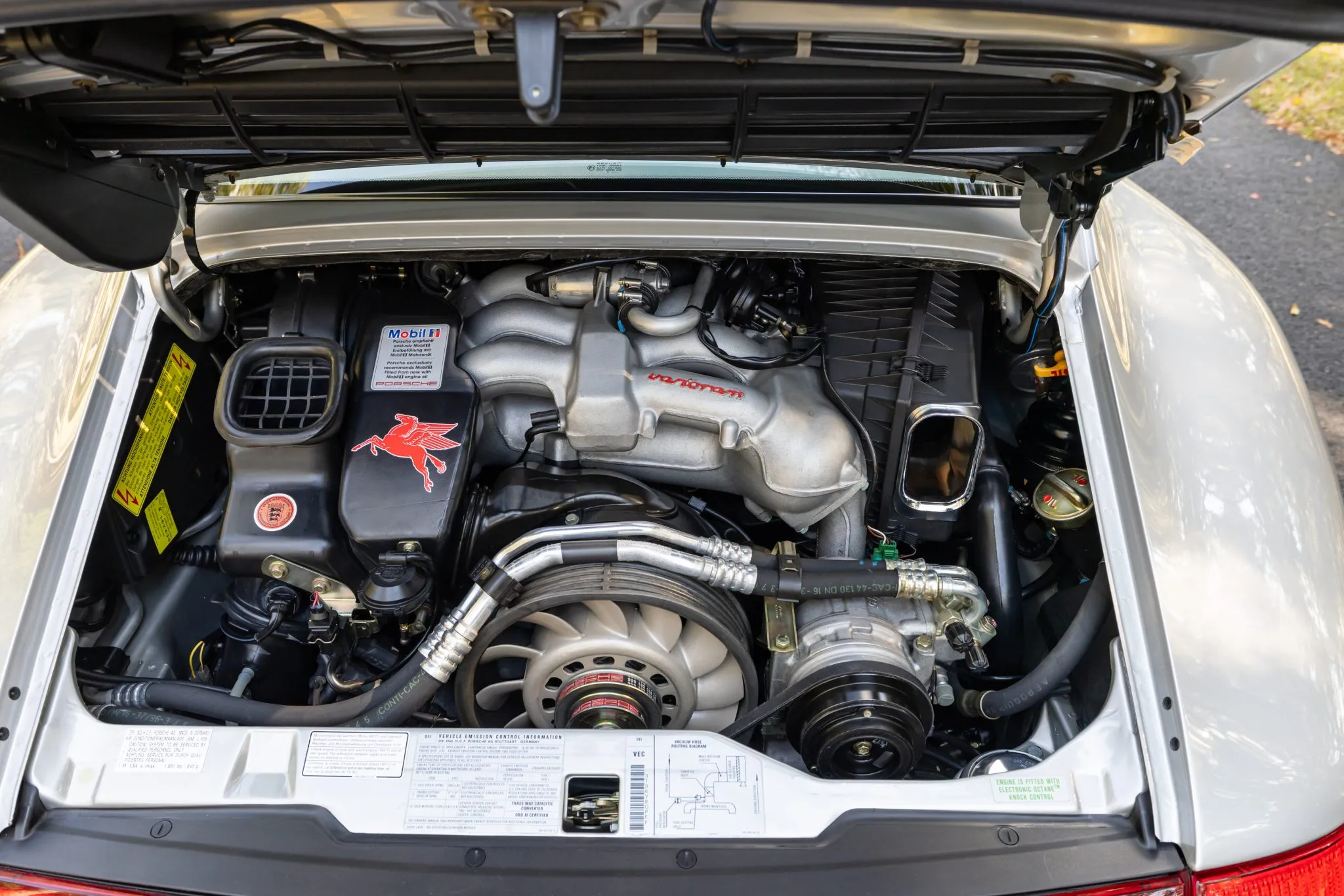 Load larger image of 1997 Porsche 911 Carrera 4S - Stuttcars Classified