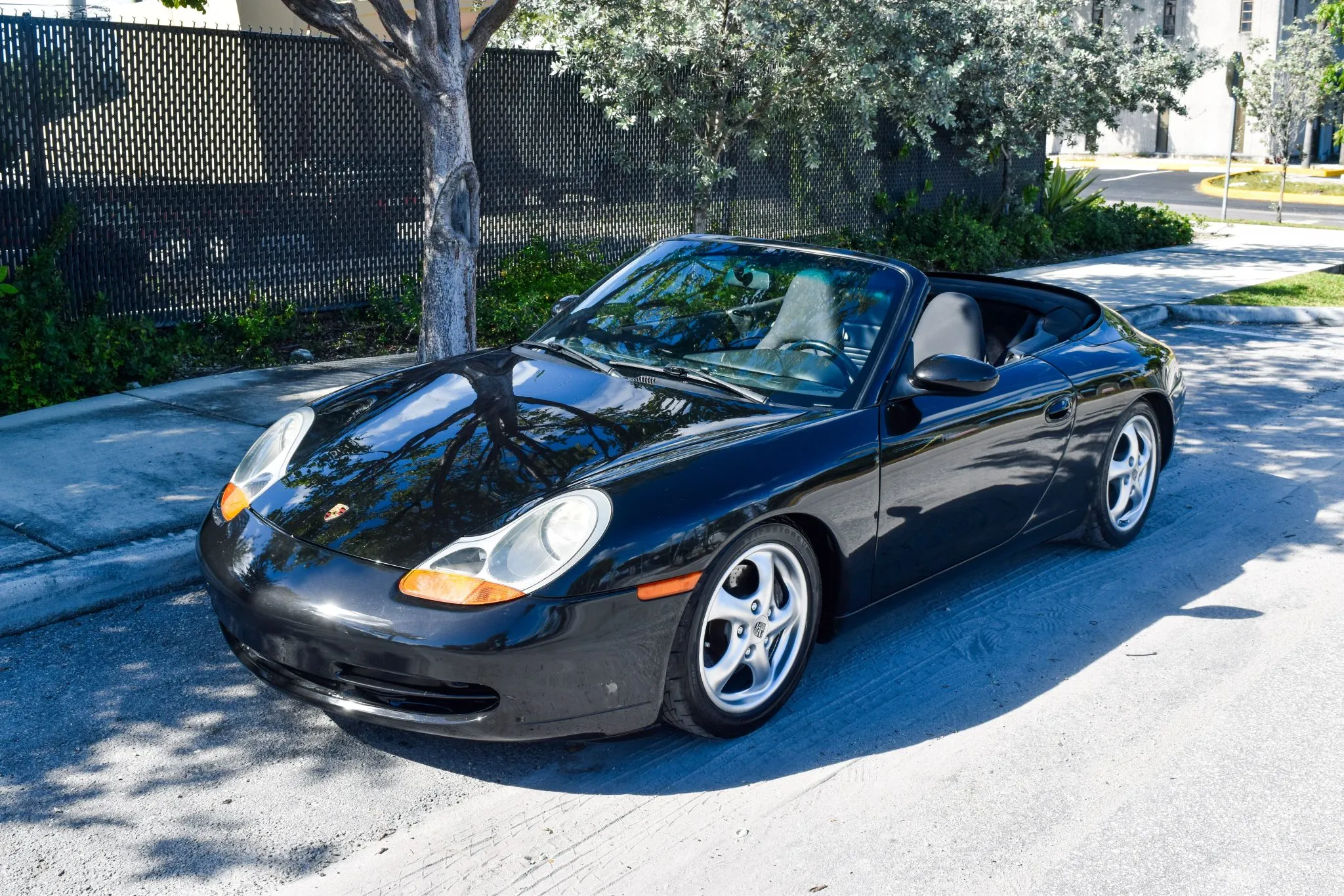 Load larger image of 1999 Porsche 911 Carrera Cabriolet - Stuttcars Classified