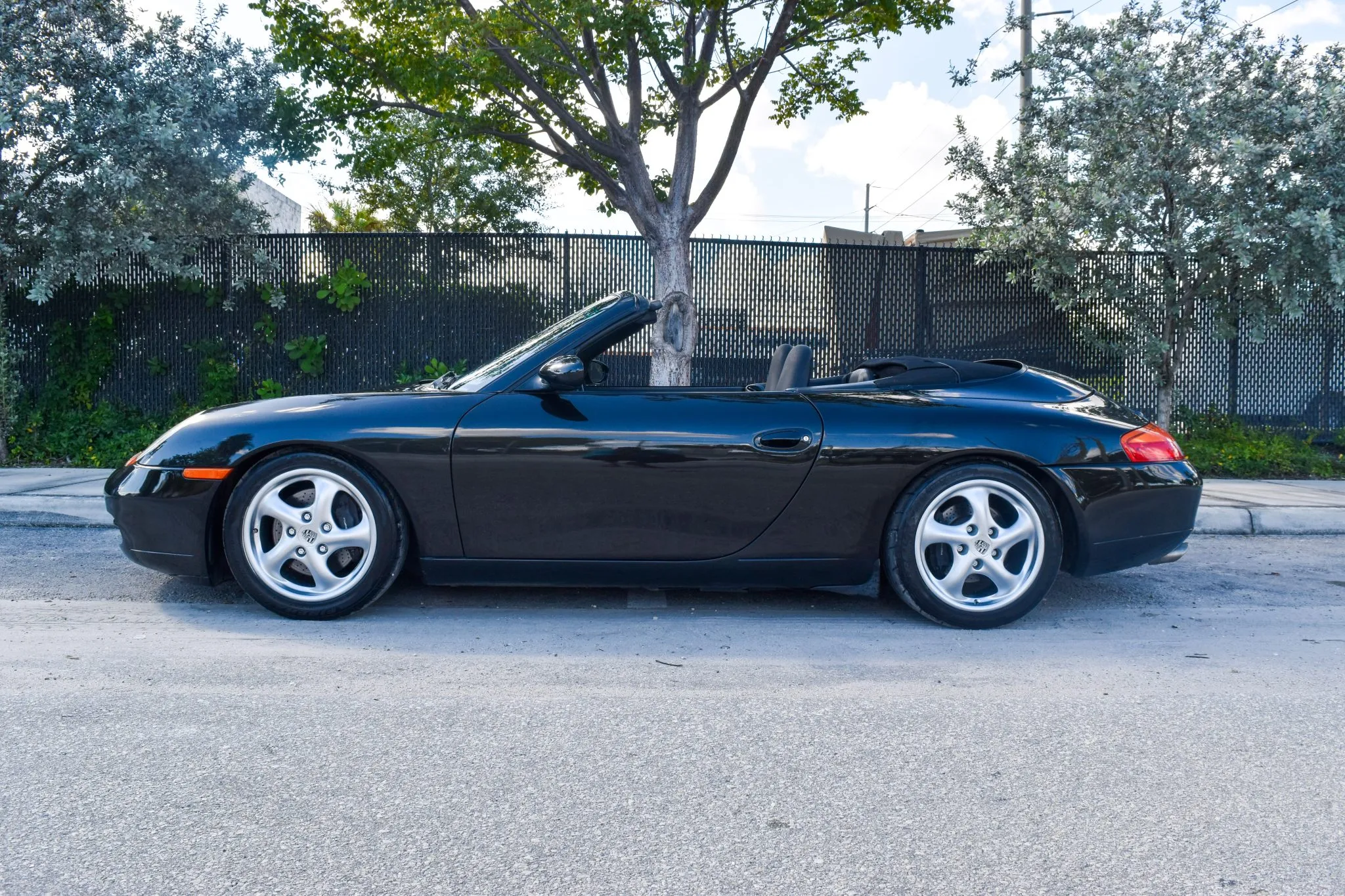Load larger image of 1999 Porsche 911 Carrera Cabriolet - Stuttcars Classified
