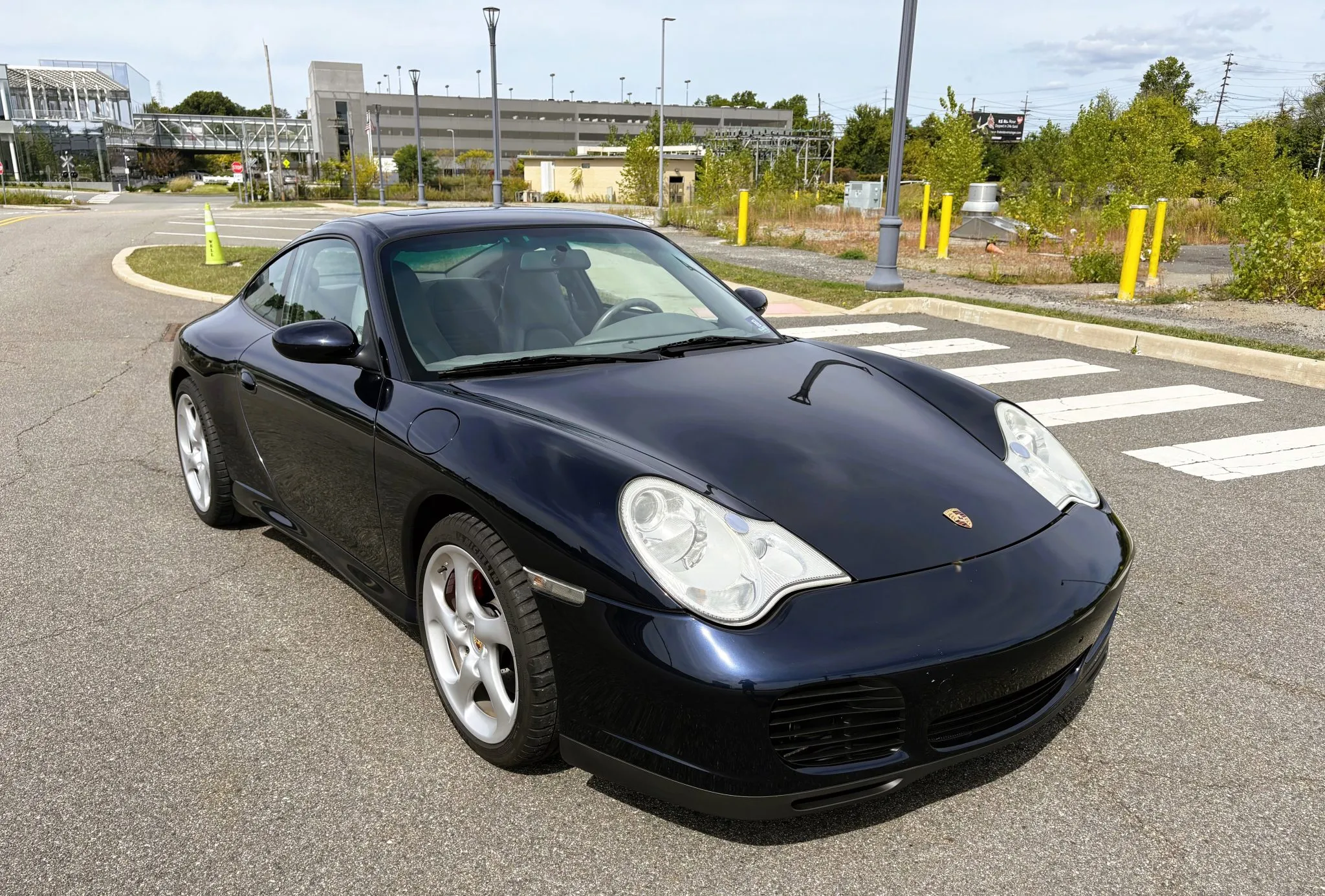 Load larger image of 2004 Porsche 911 Carrera 4S Coupe - Stuttcars Classified