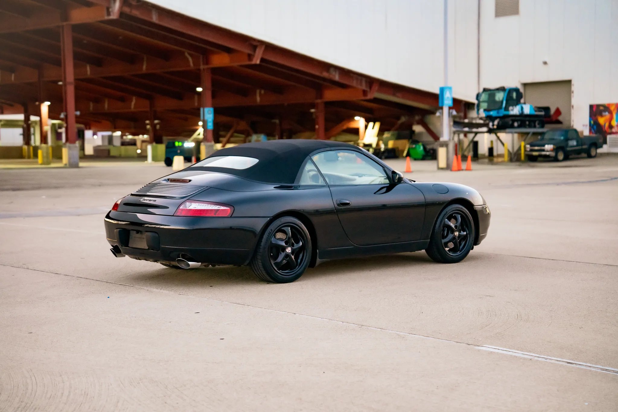 Load larger image of 2000 Porsche 911 Carrera Cabriolet - Stuttcars Classified