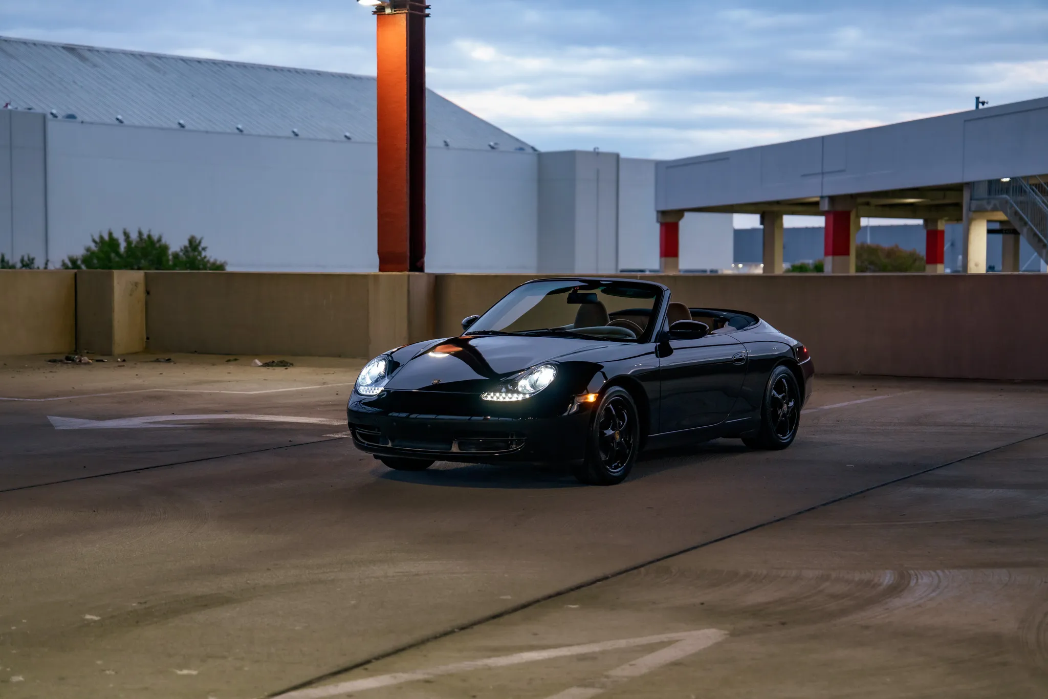 Load larger image of 2000 Porsche 911 Carrera Cabriolet - Stuttcars Classified