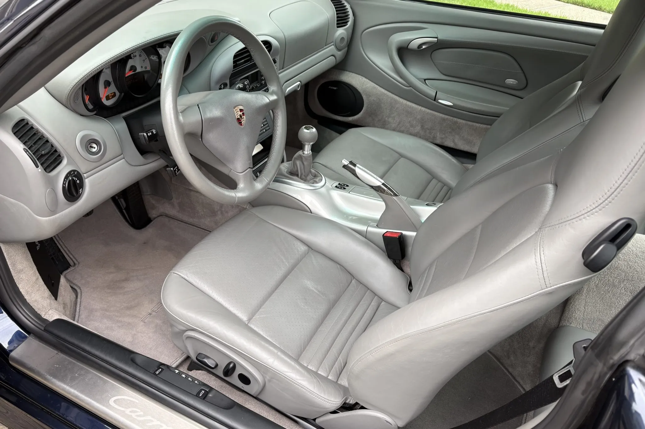 Load larger image of 2004 Porsche 911 Carrera 4S Coupe - Stuttcars Classified