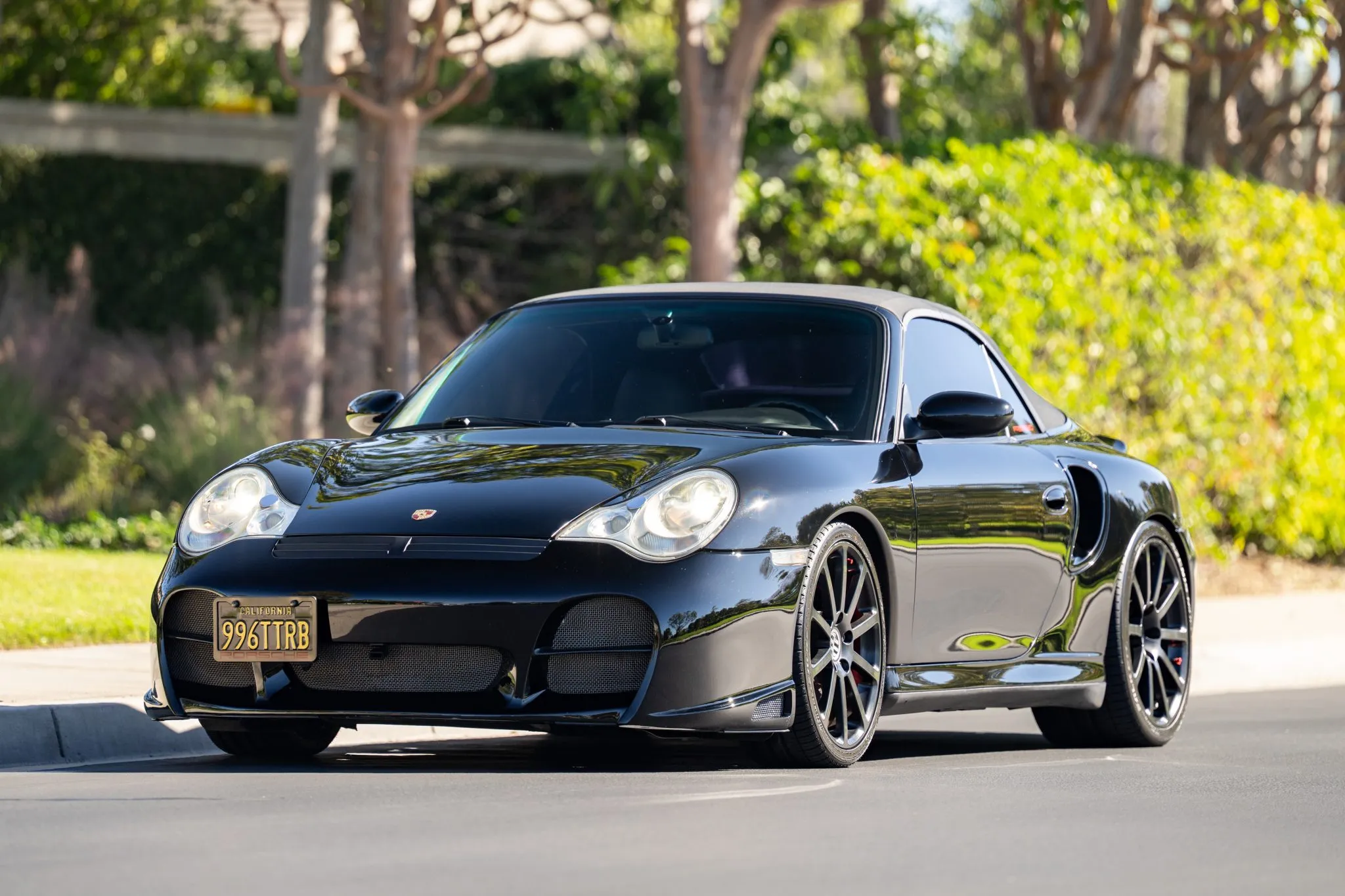 Load larger image of 2004 Porsche 911 Turbo Cabriolet - Stuttcars Classified