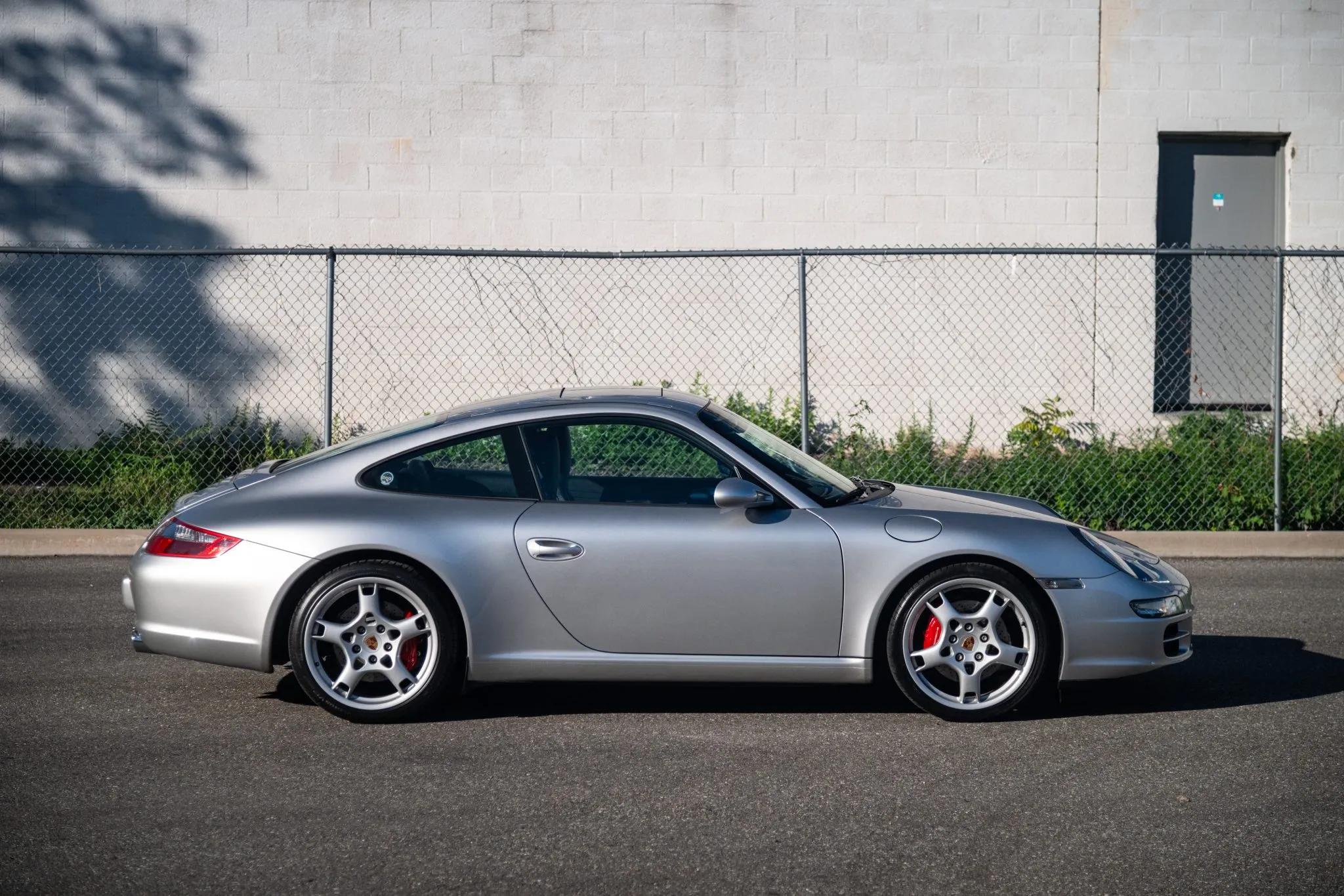 Load larger image of 2005 Porsche 911 Carrera S Coupe - Stuttcars Classified