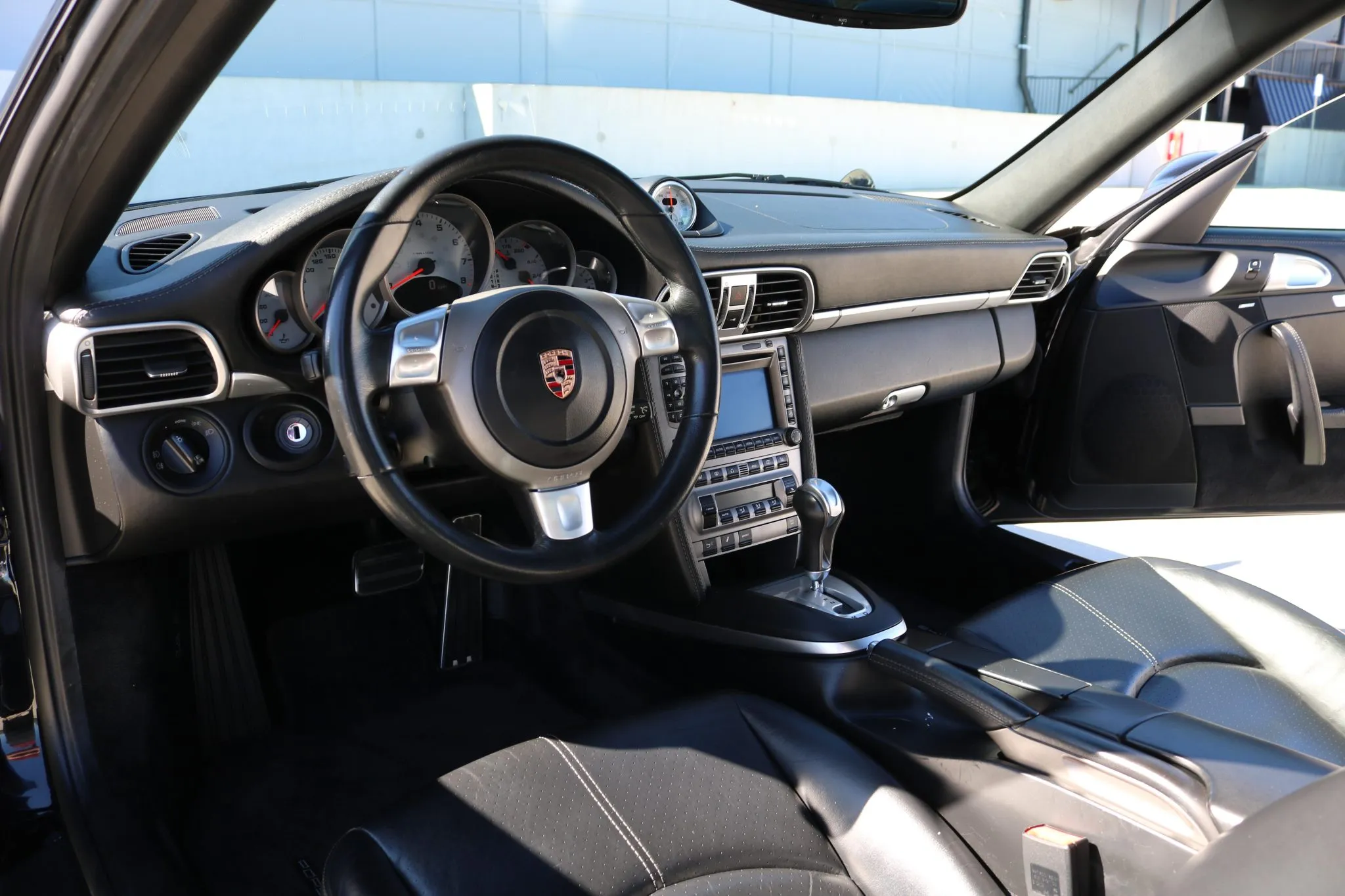 Load larger image of 2005 Porsche 911 Carrera S Coupe - Stuttcars Classified