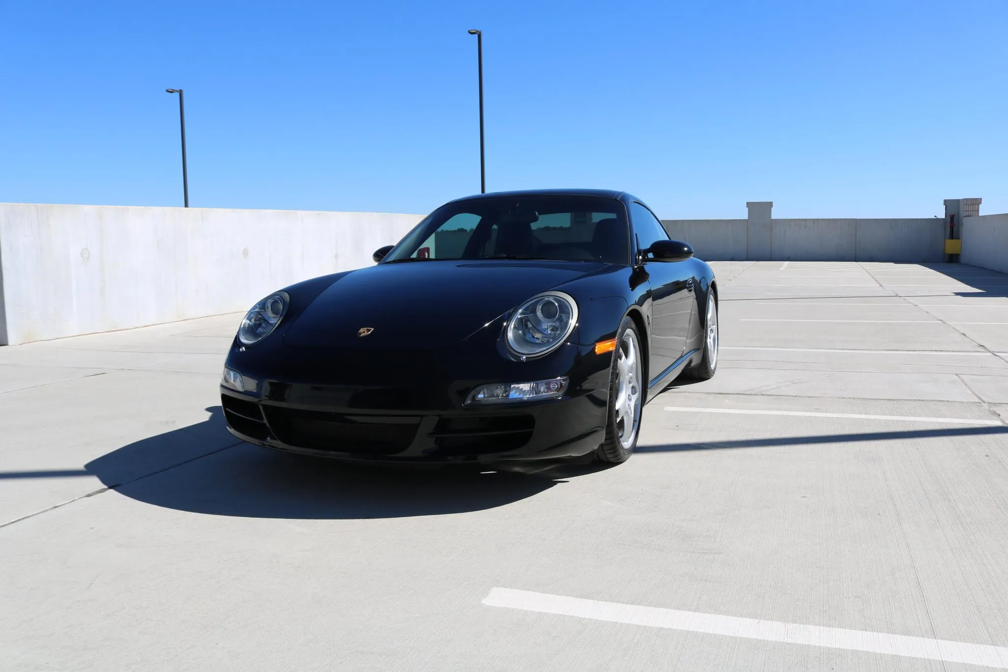 Load larger image of 2005 Porsche 911 Carrera S Coupe - Stuttcars Classified