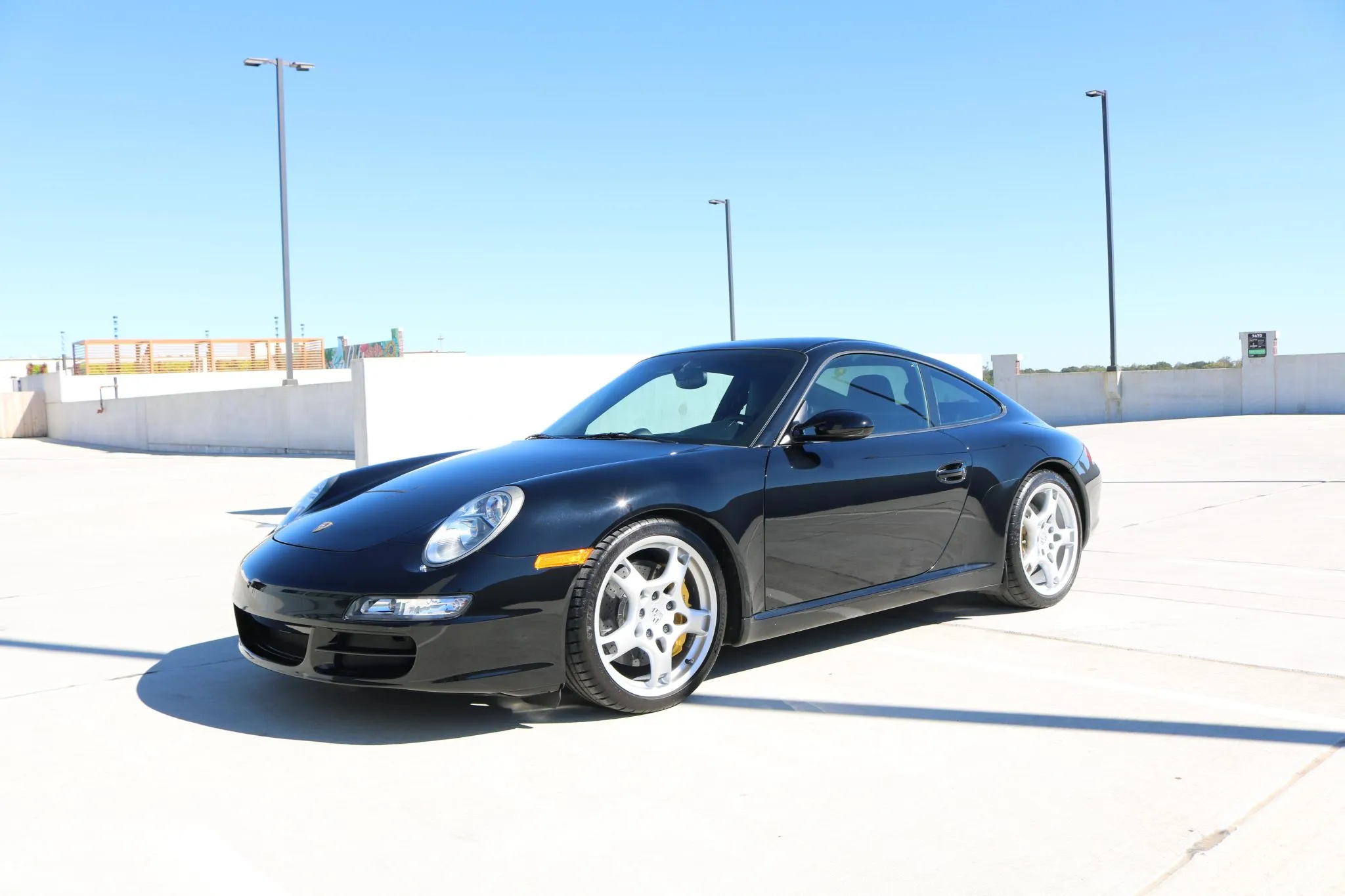 Load larger image of 2005 Porsche 911 Carrera S Coupe - Stuttcars Classified