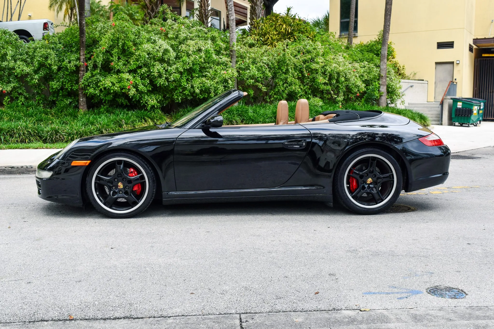 Load larger image of 2006 Porsche 911 Carrera 4S Cabriolet - Stuttcars Classified
