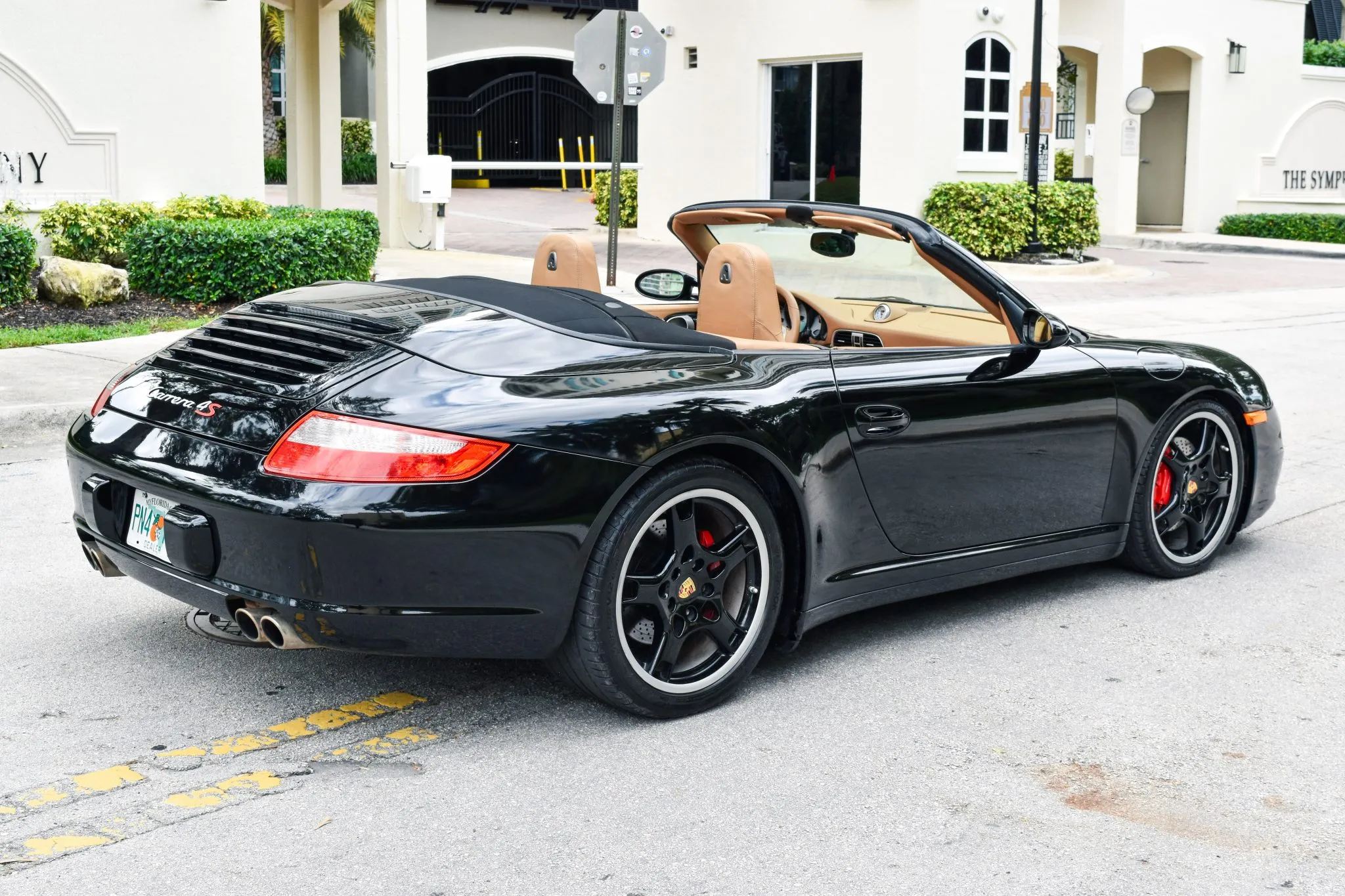Load larger image of 2006 Porsche 911 Carrera 4S Cabriolet - Stuttcars Classified