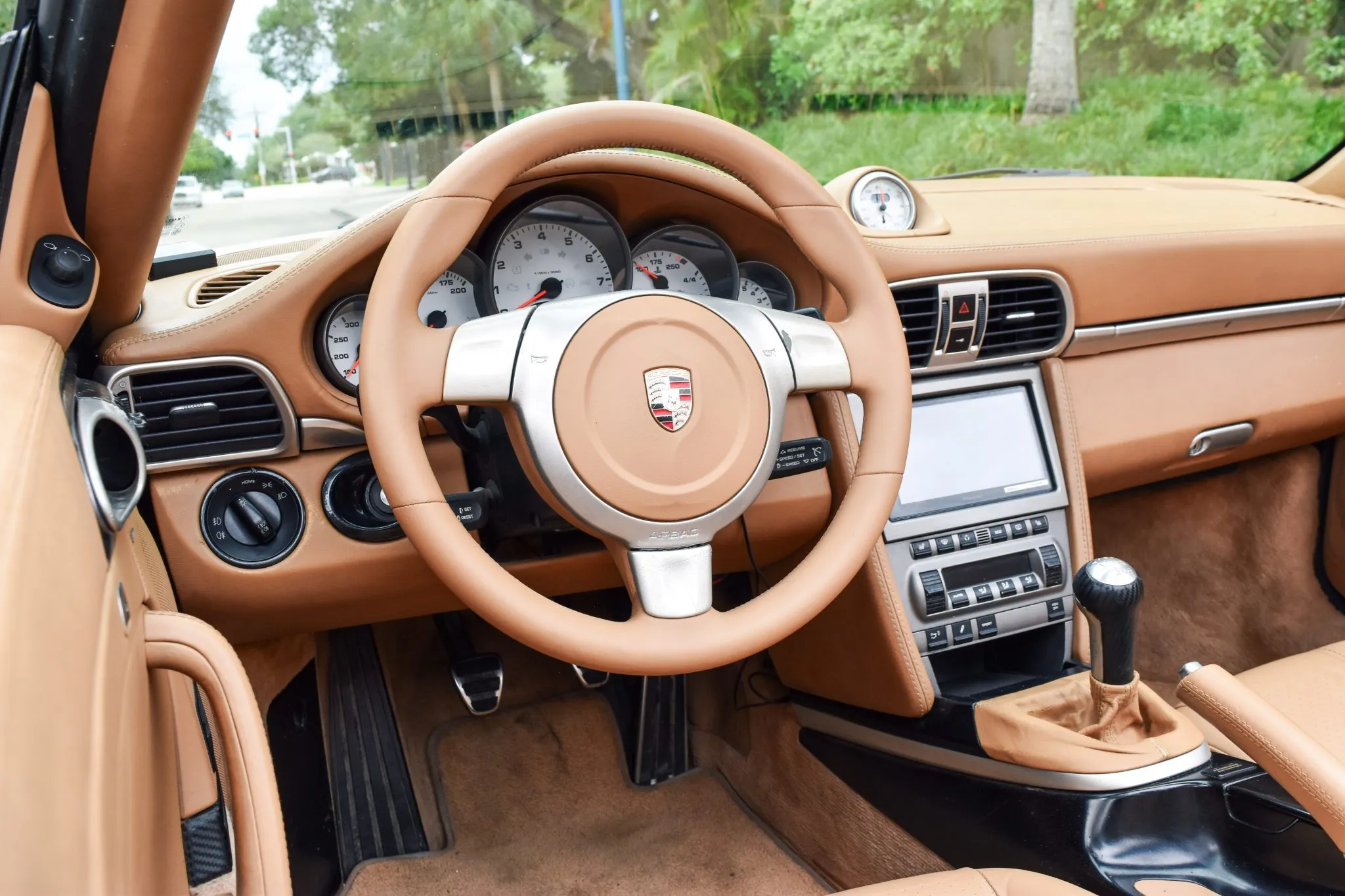 Load larger image of 2006 Porsche 911 Carrera 4S Cabriolet - Stuttcars Classified