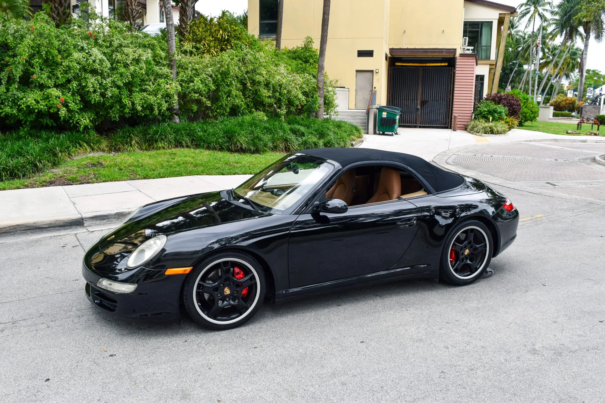 Load larger image of 2006 Porsche 911 Carrera 4S Cabriolet - Stuttcars Classified