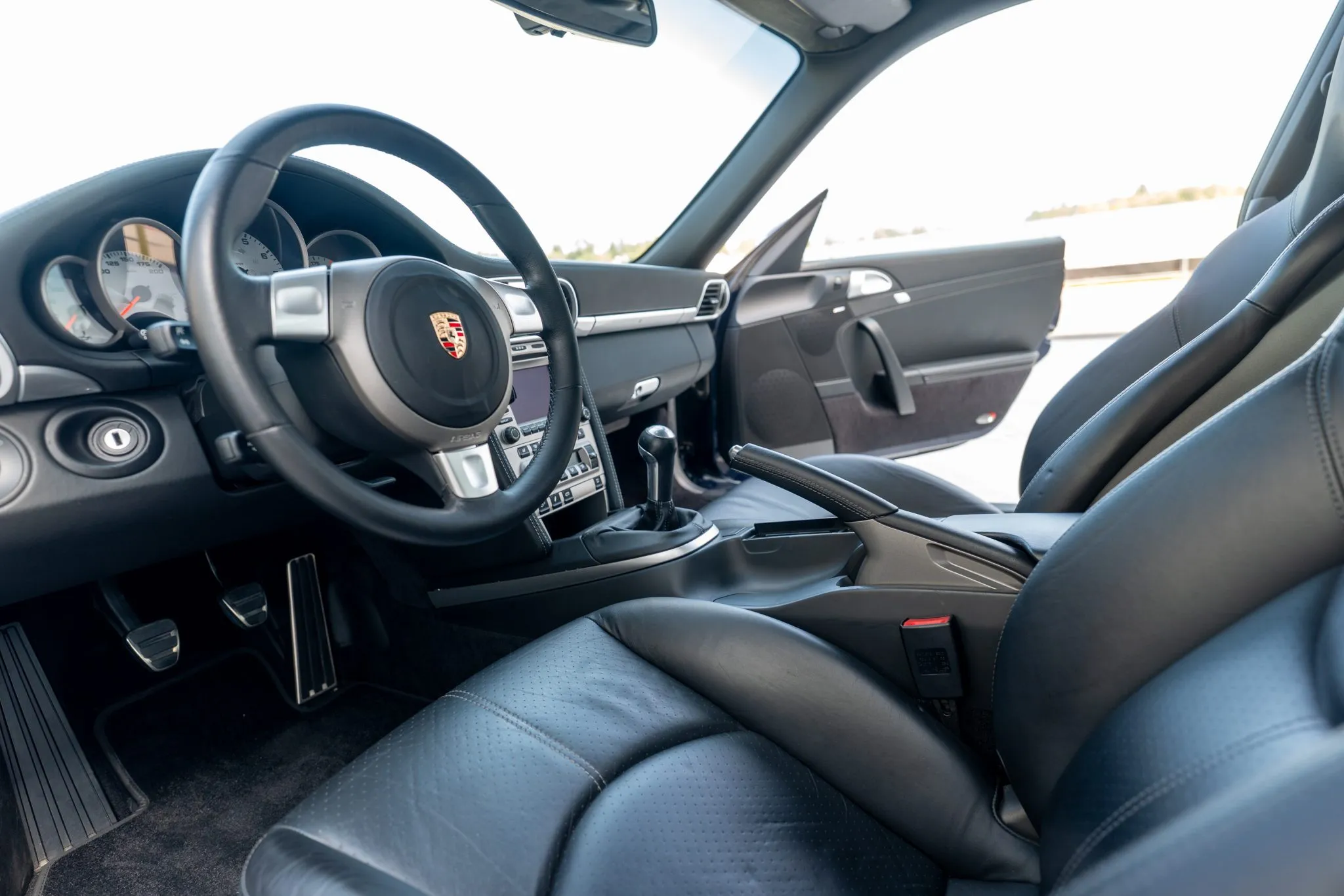 Load larger image of 2006 Porsche 911 Carrera S Coupe - Stuttcars Classified