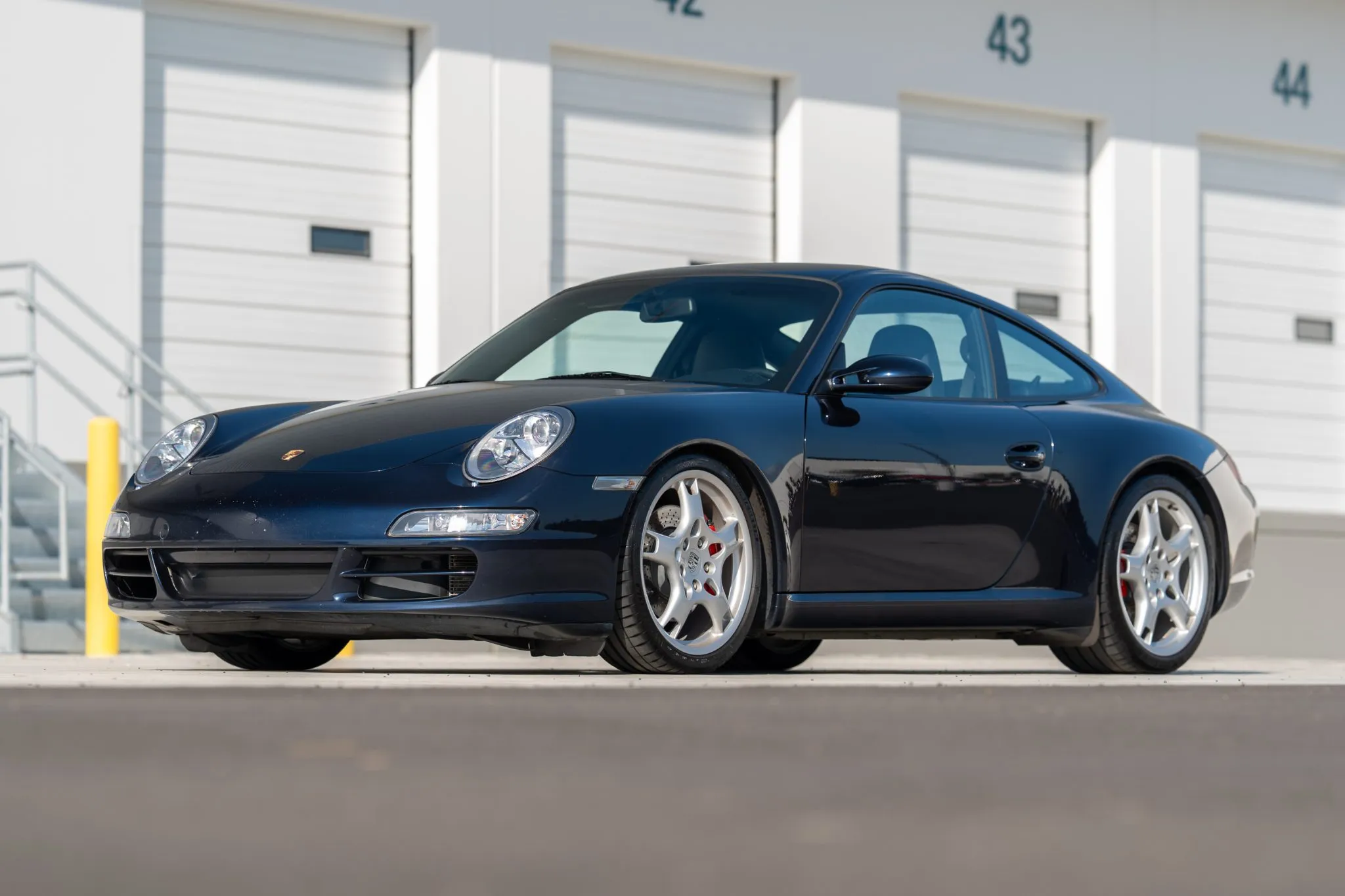 Load larger image of 2006 Porsche 911 Carrera S Coupe - Stuttcars Classified