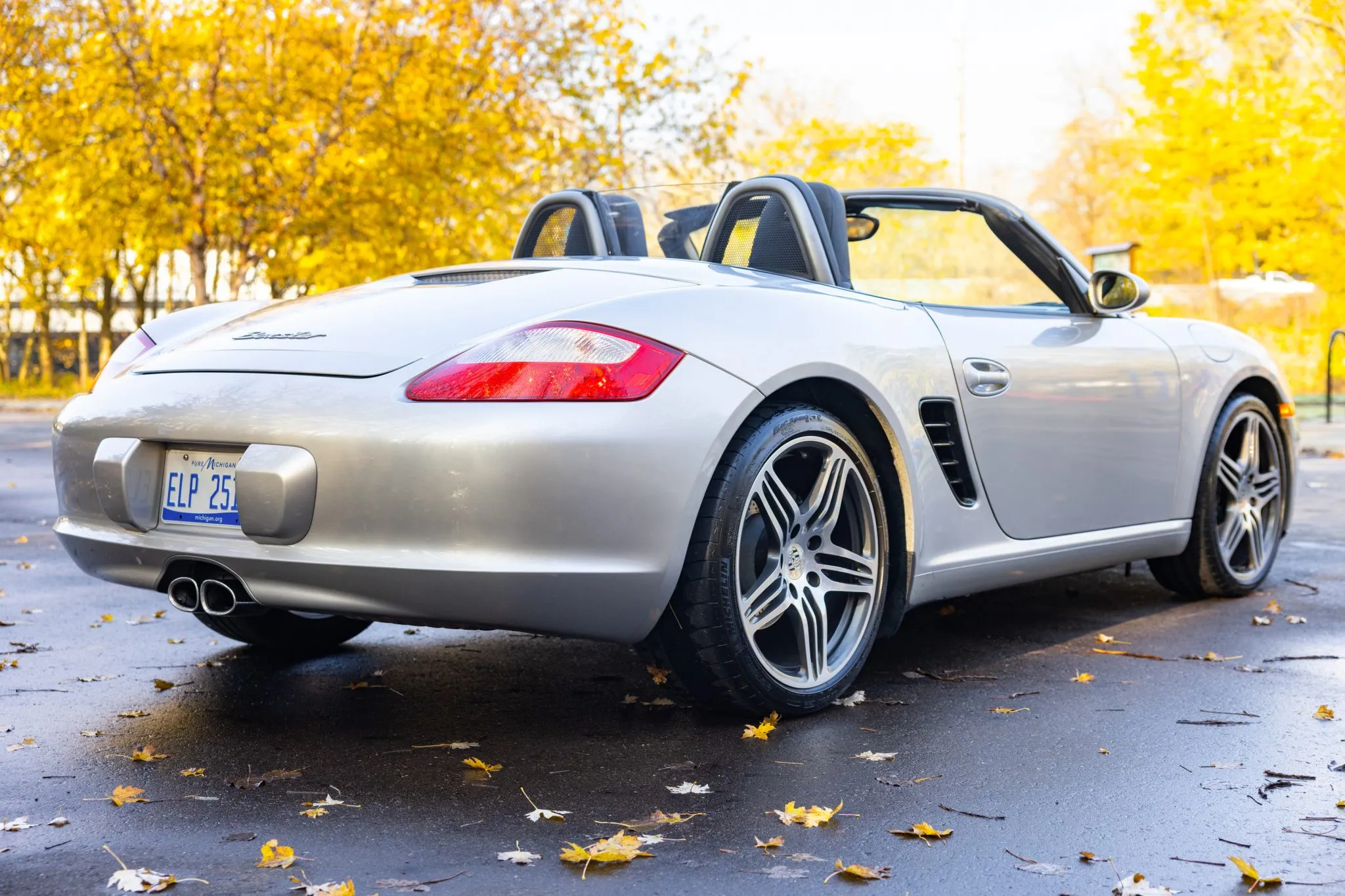 Load larger image of 2006 Porsche Boxster - Stuttcars Classified