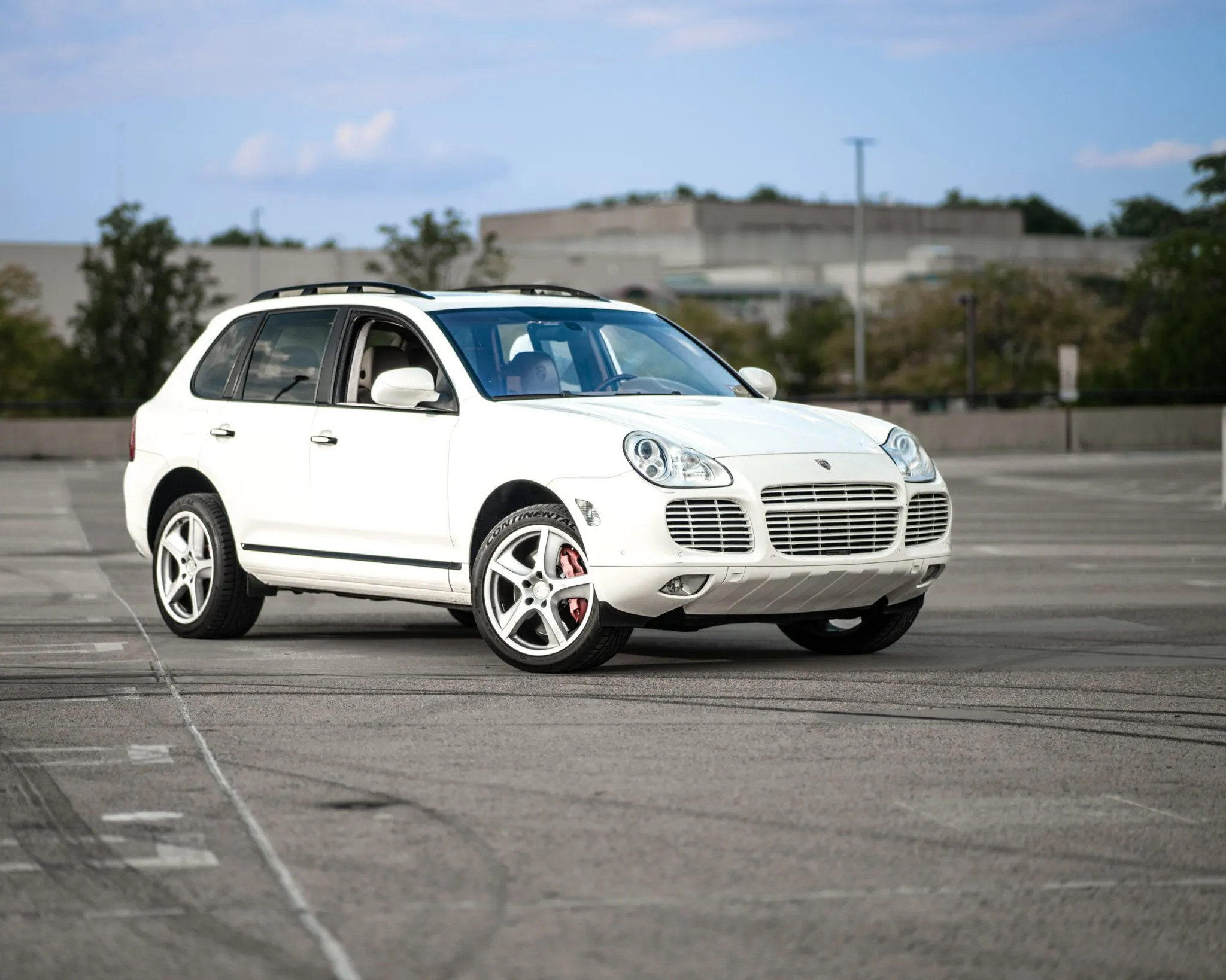 Load larger image of 2006 Porsche Cayenne Turbo S - Stuttcars Classified
