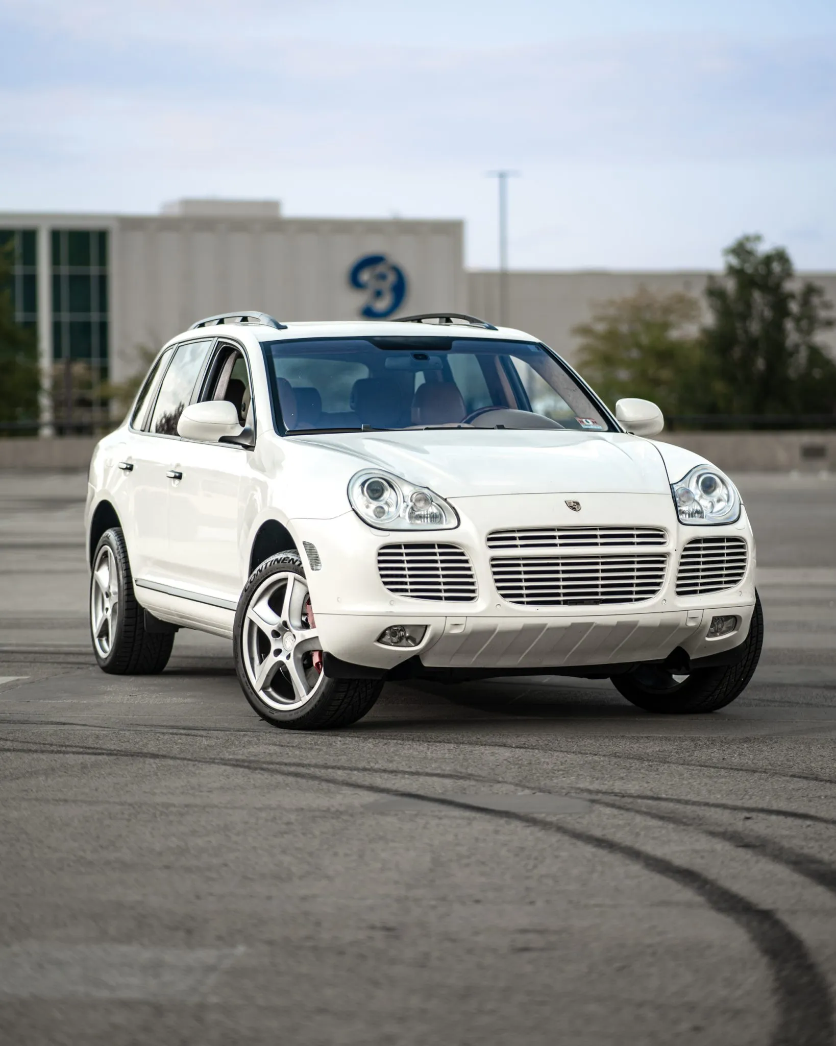 Load larger image of 2006 Porsche Cayenne Turbo S - Stuttcars Classified